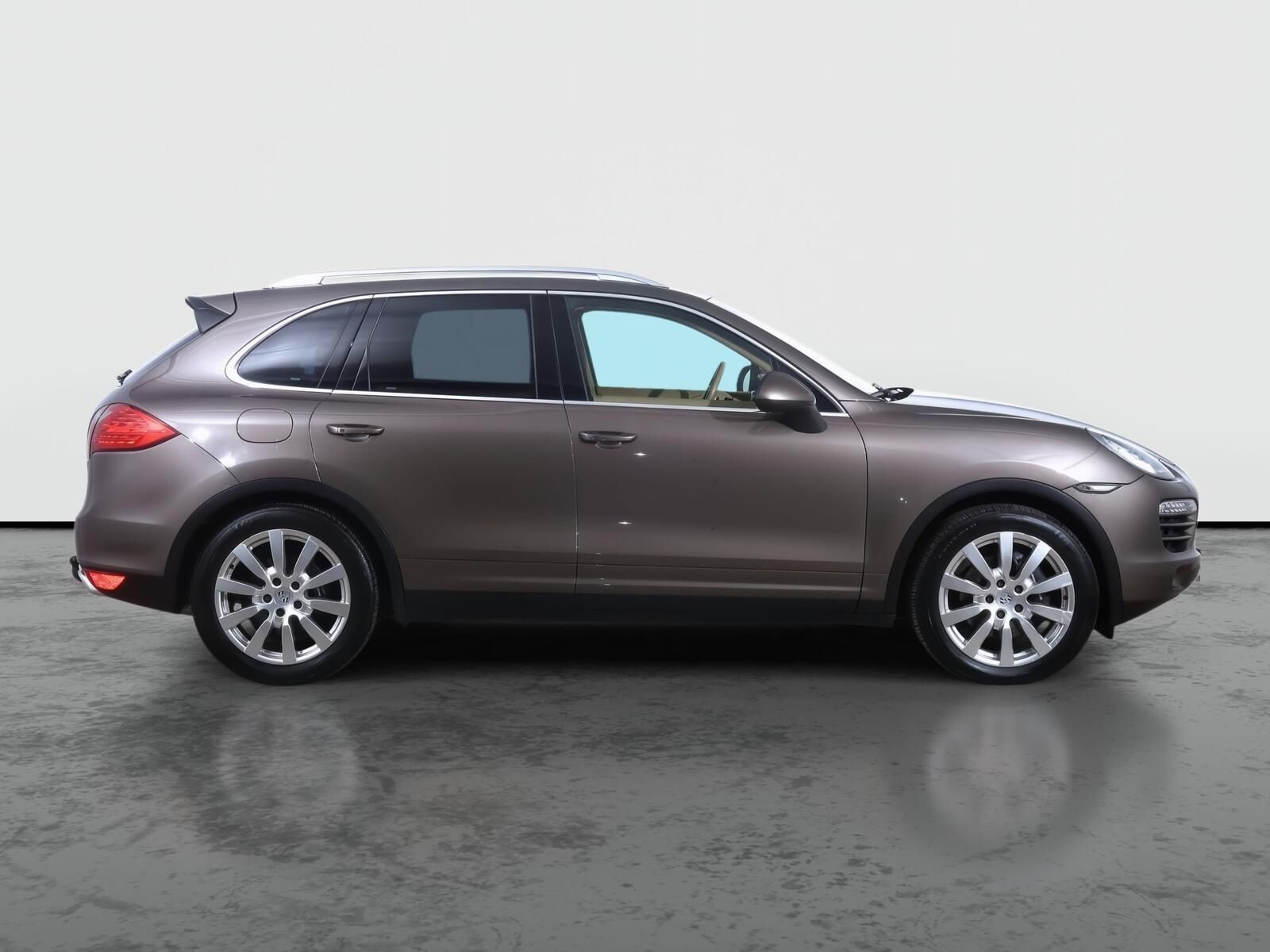 Porsche Cayenne, Diesel, 4X4, Automat - fotka 6