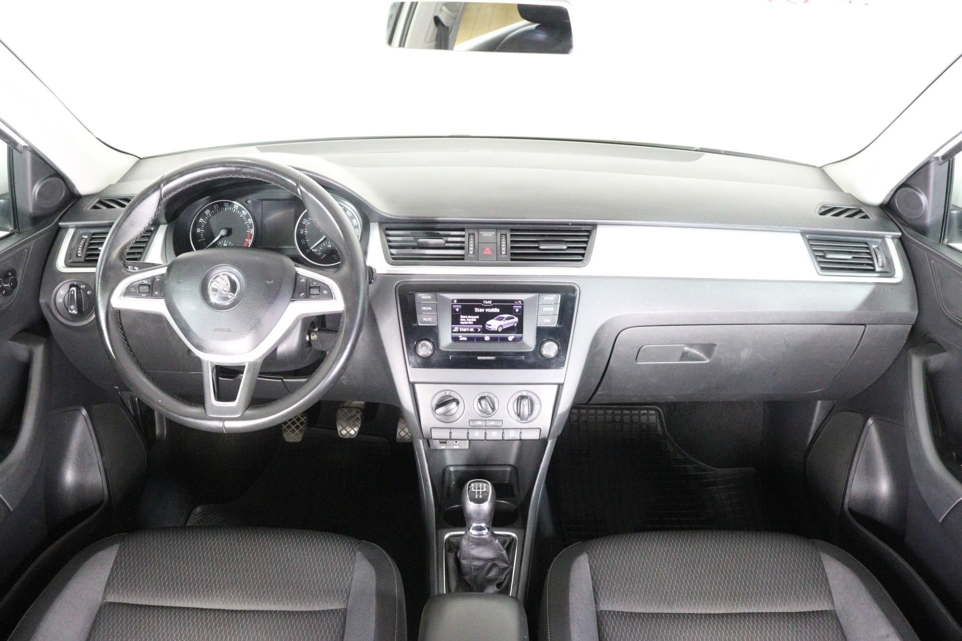 Škoda Rapid, AMBITION 1,4 TDI 66 kW - fotka 5