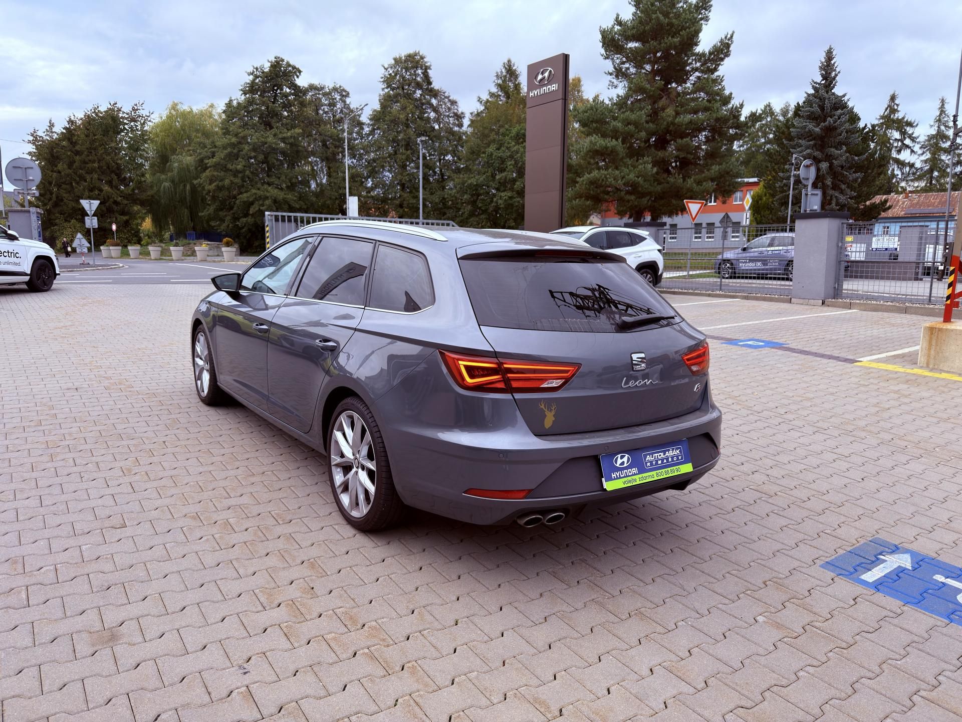Seat Leon, FR TSi 92kW KLIMA NAVI - fotka 5