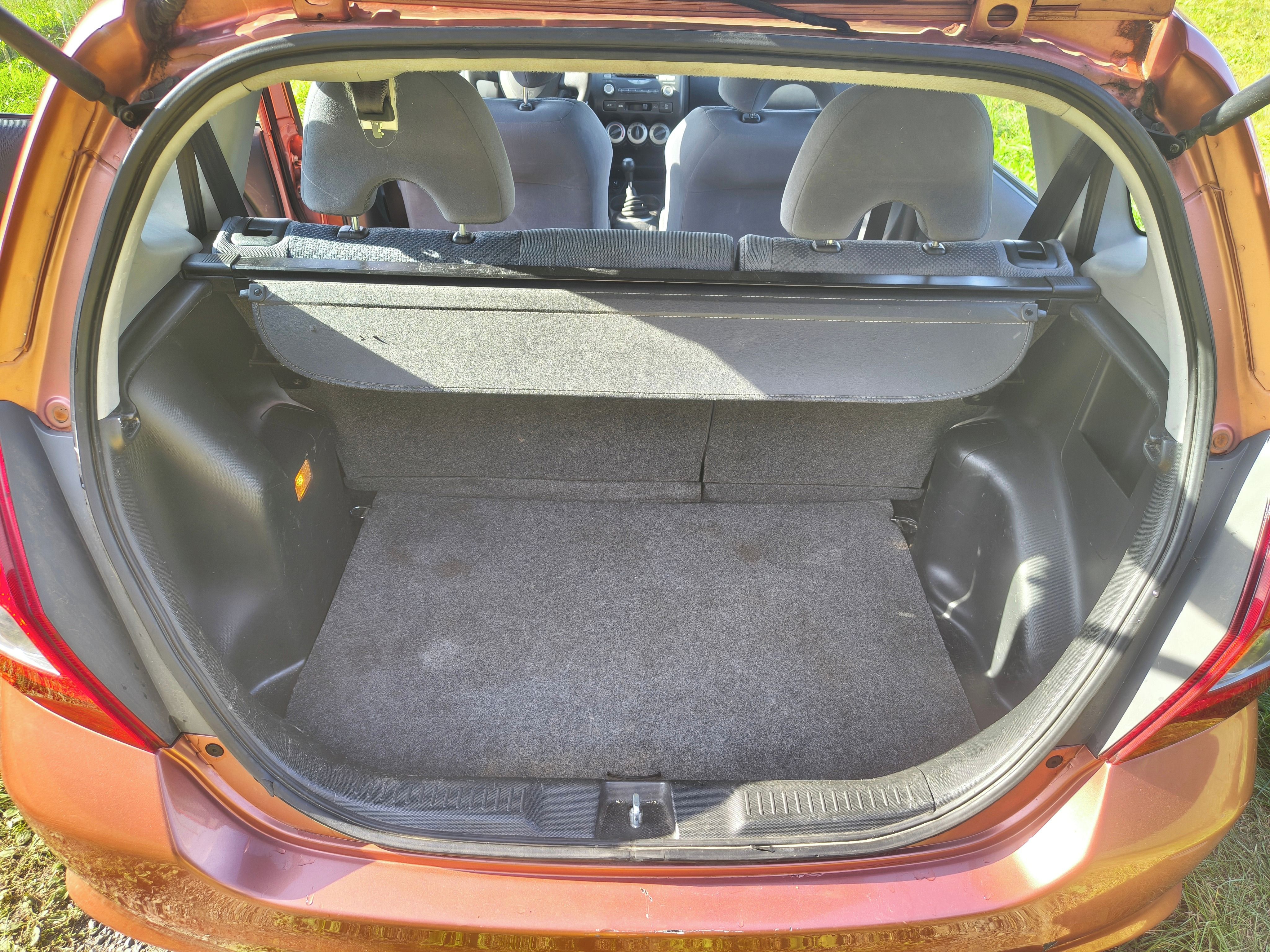 Honda Jazz, Honda Jazz 1.2 i-DSI - fotka 5