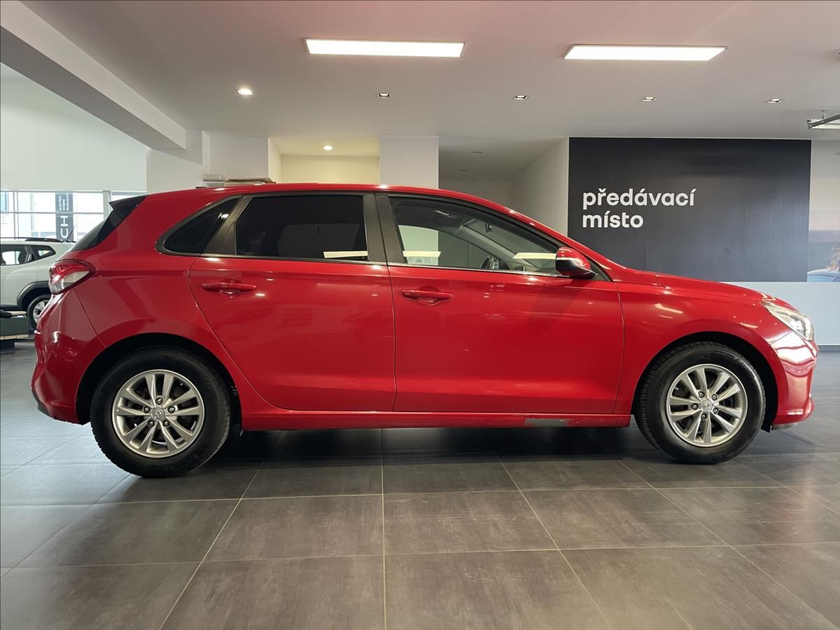 Hyundai i30, 1,0 T-GDi 120k Comfort - fotka 5