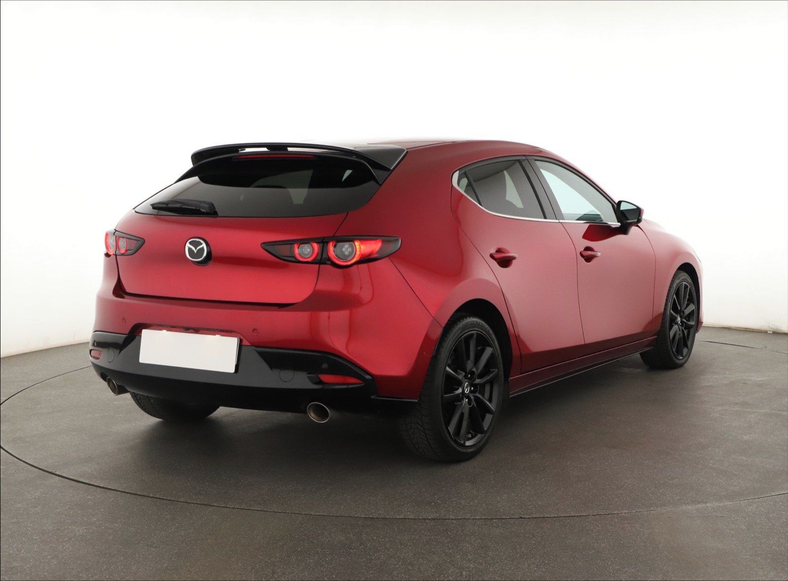 Mazda 3, 2.0 e-Skyactiv X, ČR,1.maj - fotka 5