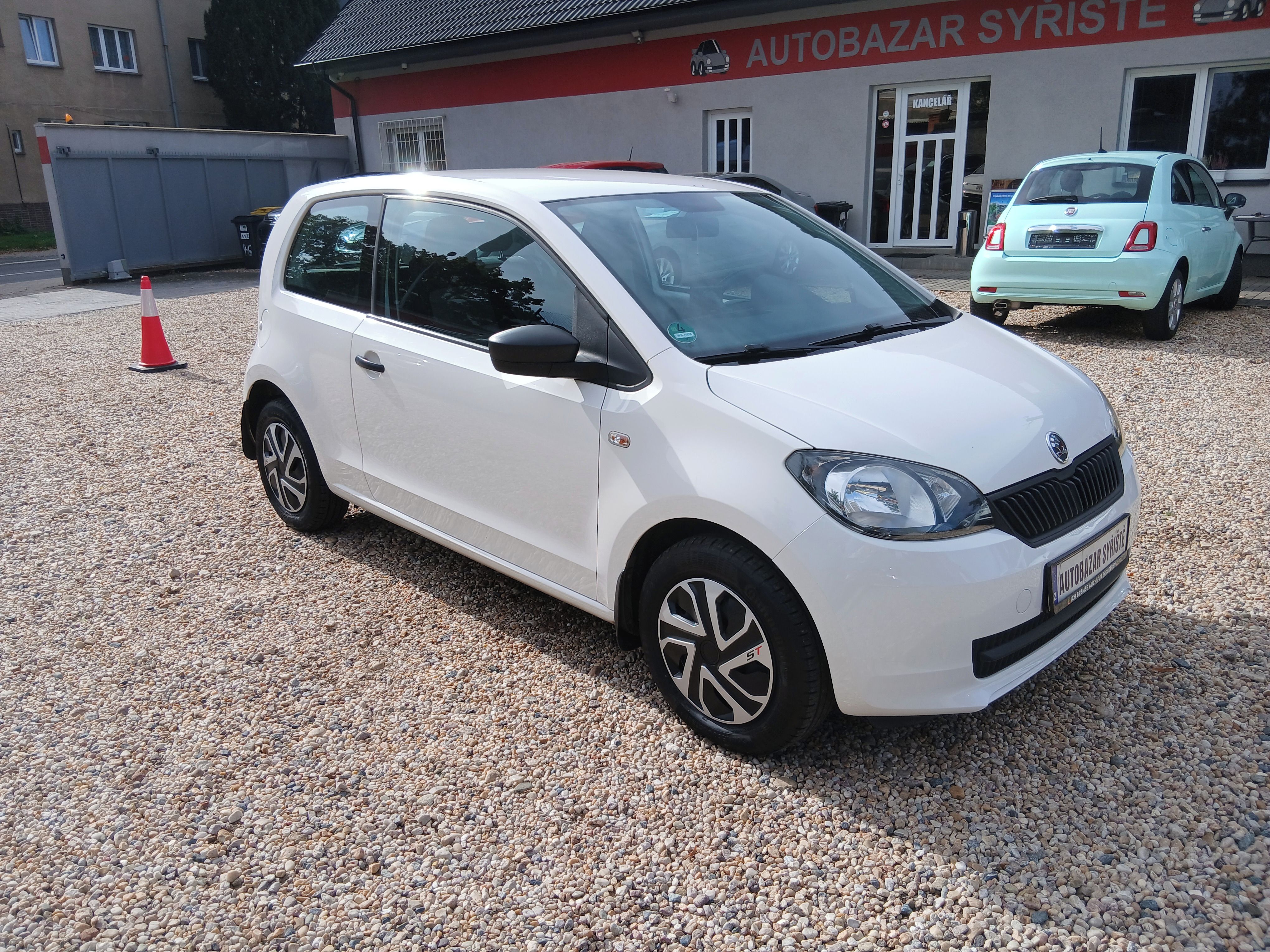Škoda Citigo, 1.0 MPi 44KW +Zim.kola,Klima - fotka 3