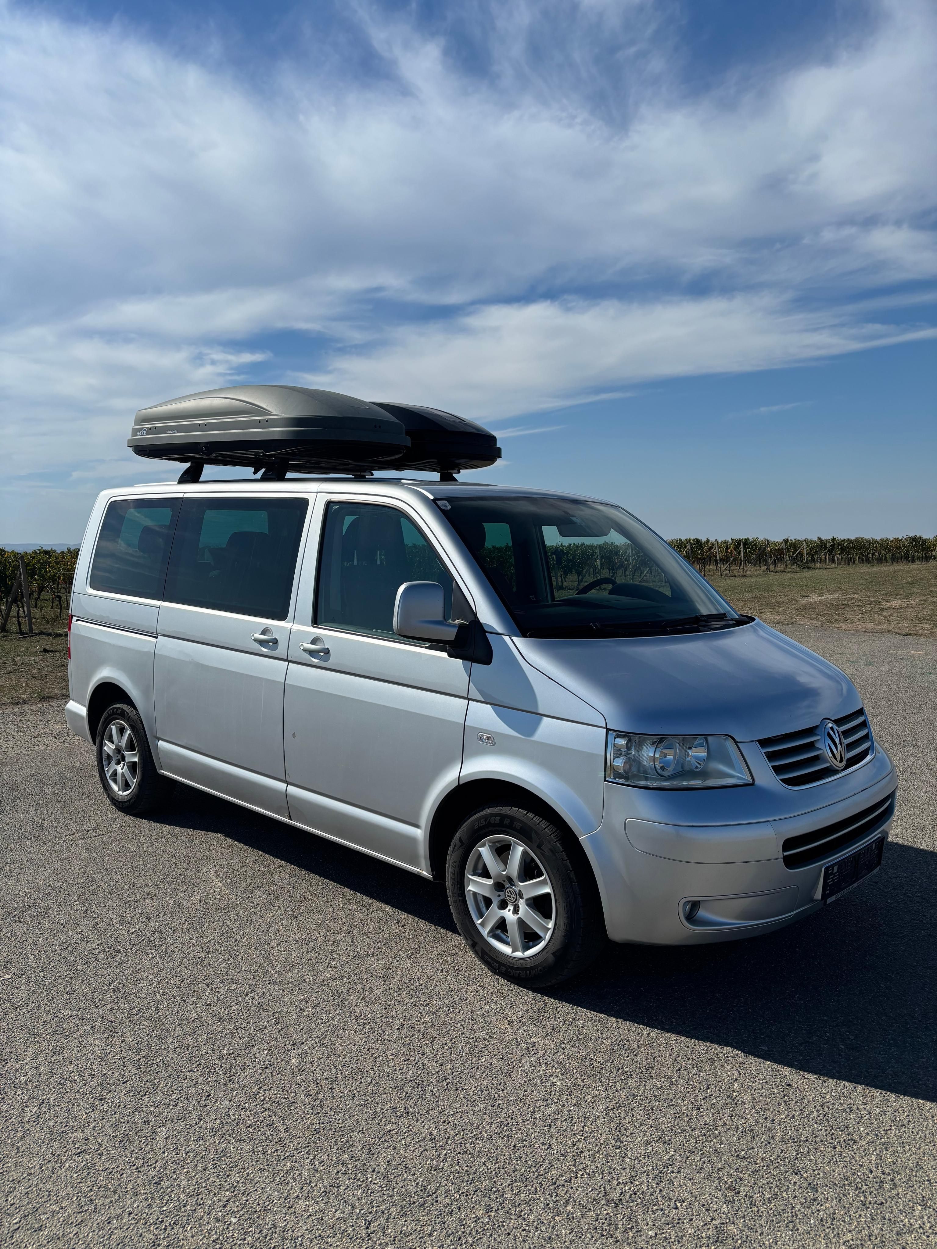Volkswagen Multivan, 2,5TDI 96KW - fotka 2