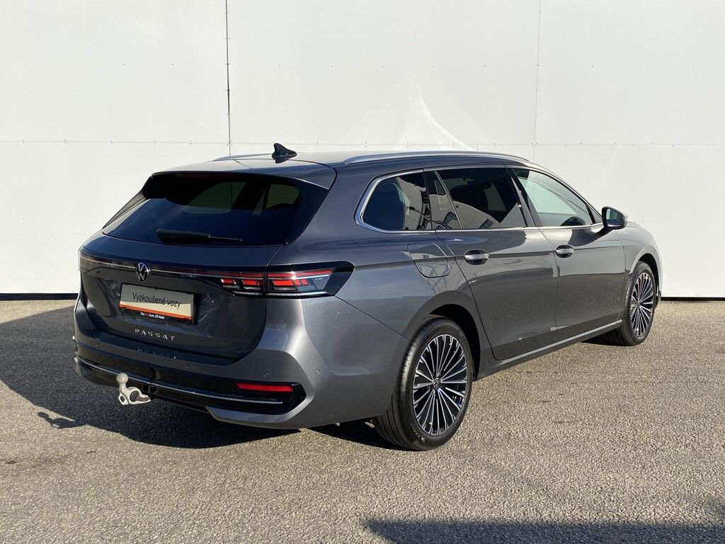 Volkswagen Passat, 2,0 TDI 110 kW Elegance - fotka 2