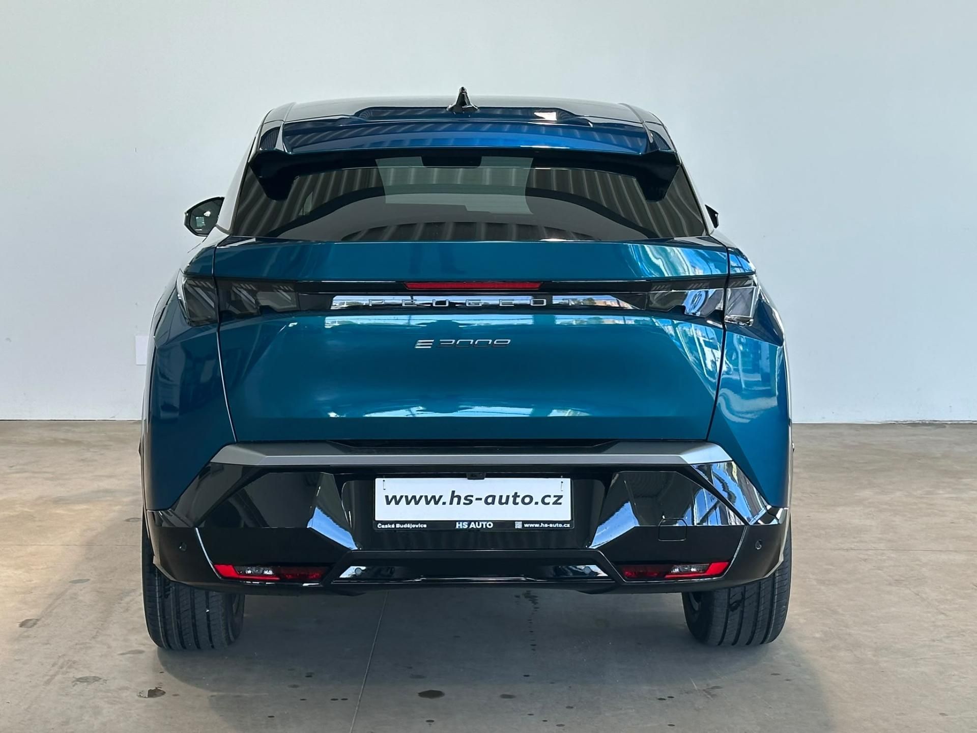 Peugeot 3008, GT Elektromotor 157 kW - fotka 5