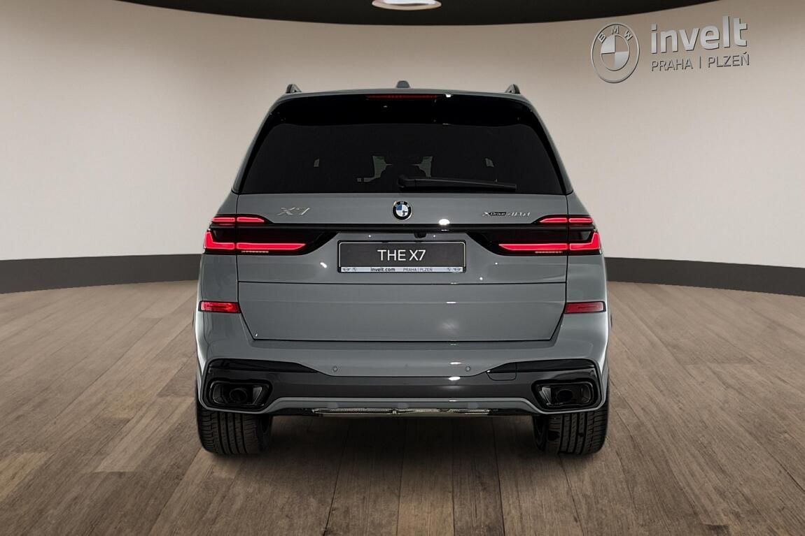 BMW X7, xDrive40d - fotka 4