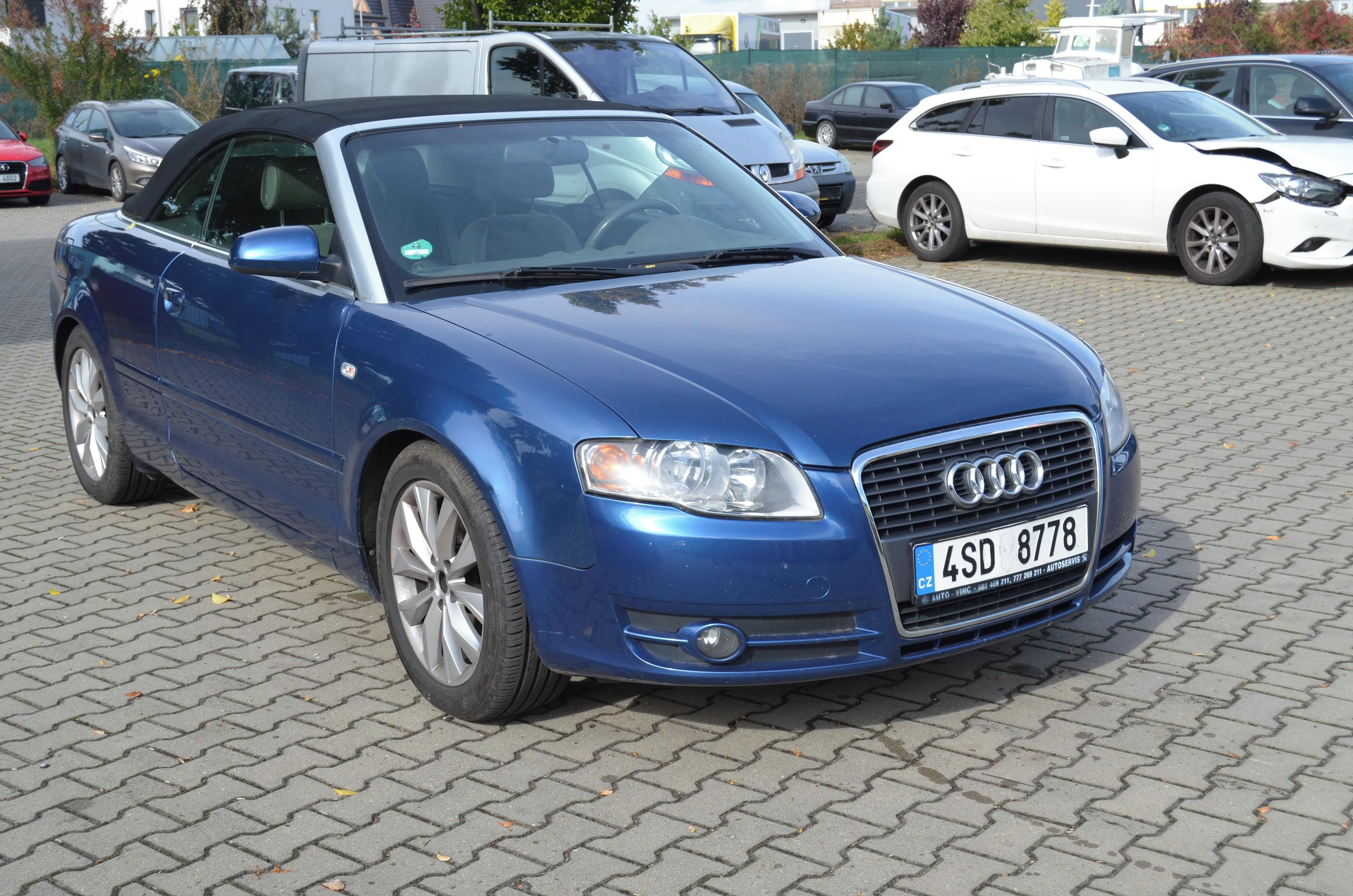 Audi A4, AUDI A4 CABRIOLET