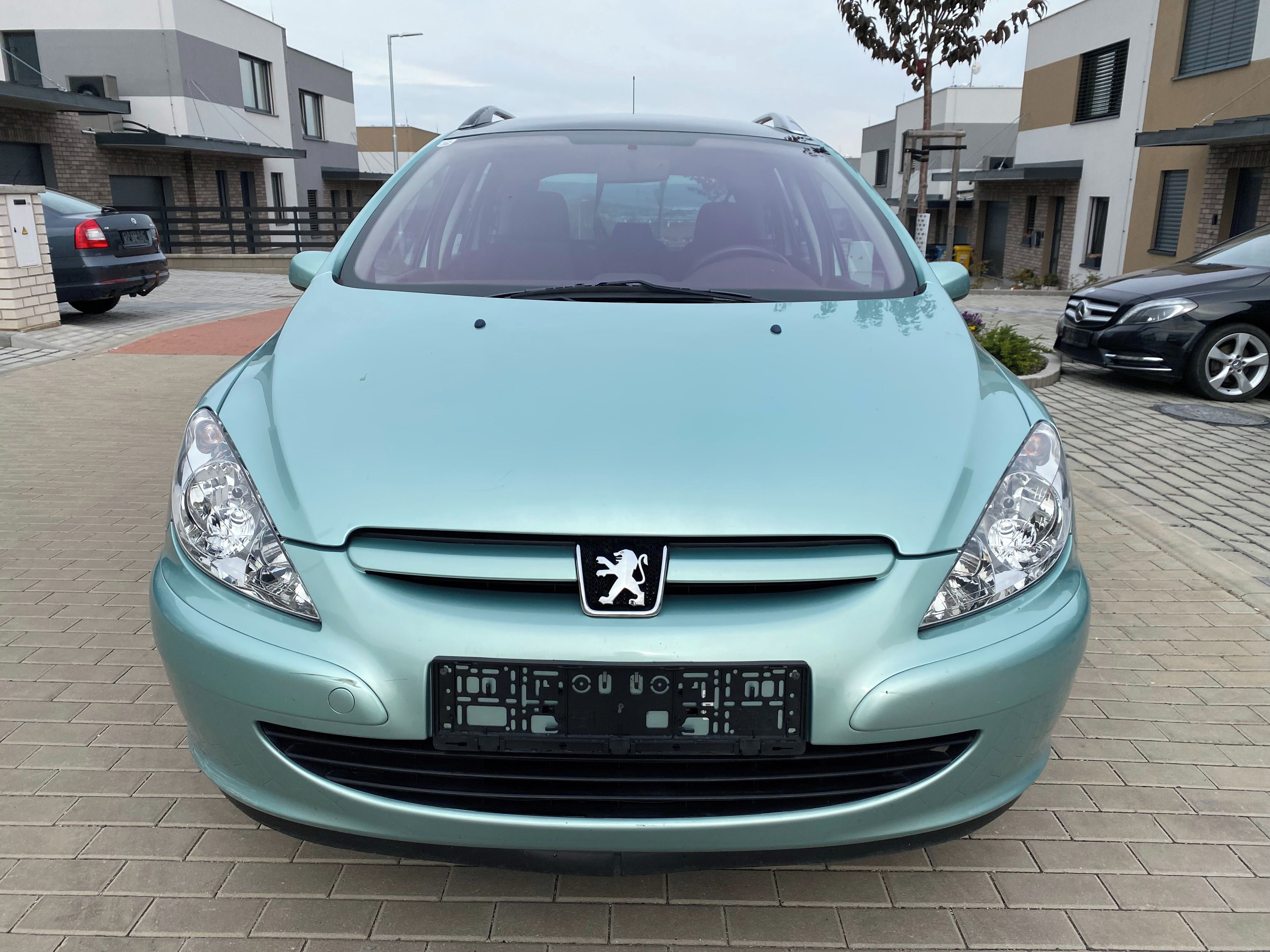 Peugeot 307, SW 2.0HDI, 119000 km, nová STK - fotka 4