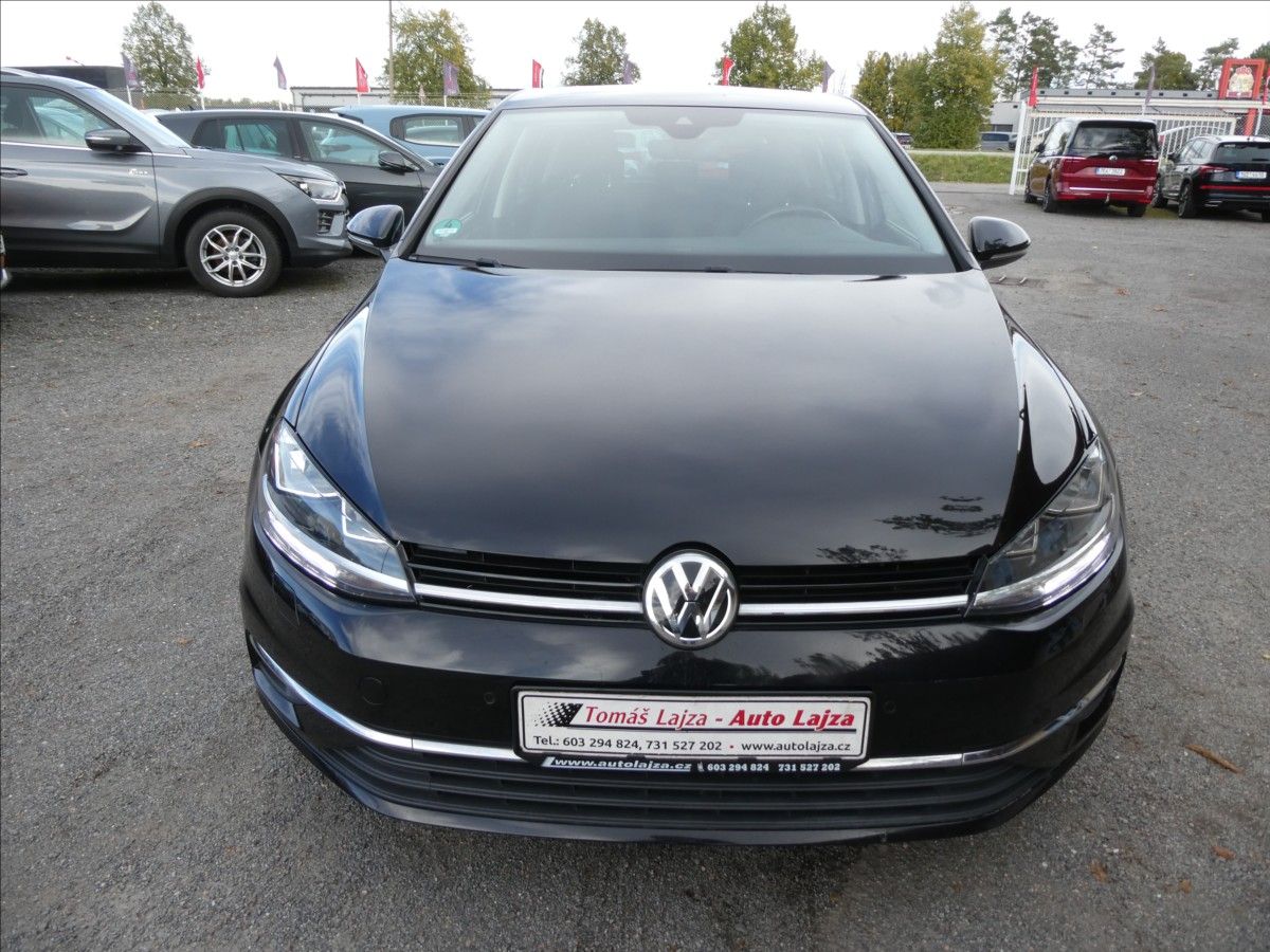 Volkswagen Golf, 1,6 TDi 85kW IQ.Drive,1.maj,TZ - fotka 3