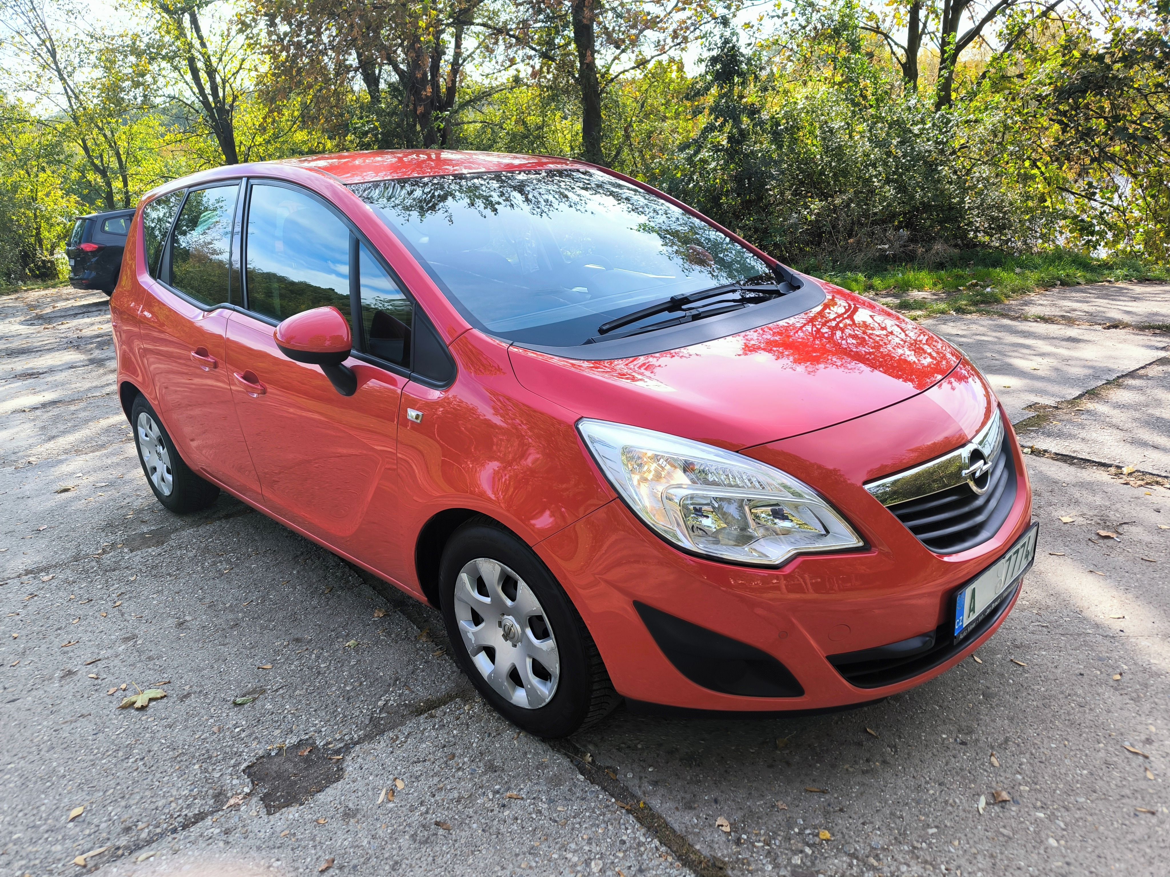 Opel Meriva, 1.4i16V klima,parkovací senzor - fotka 3