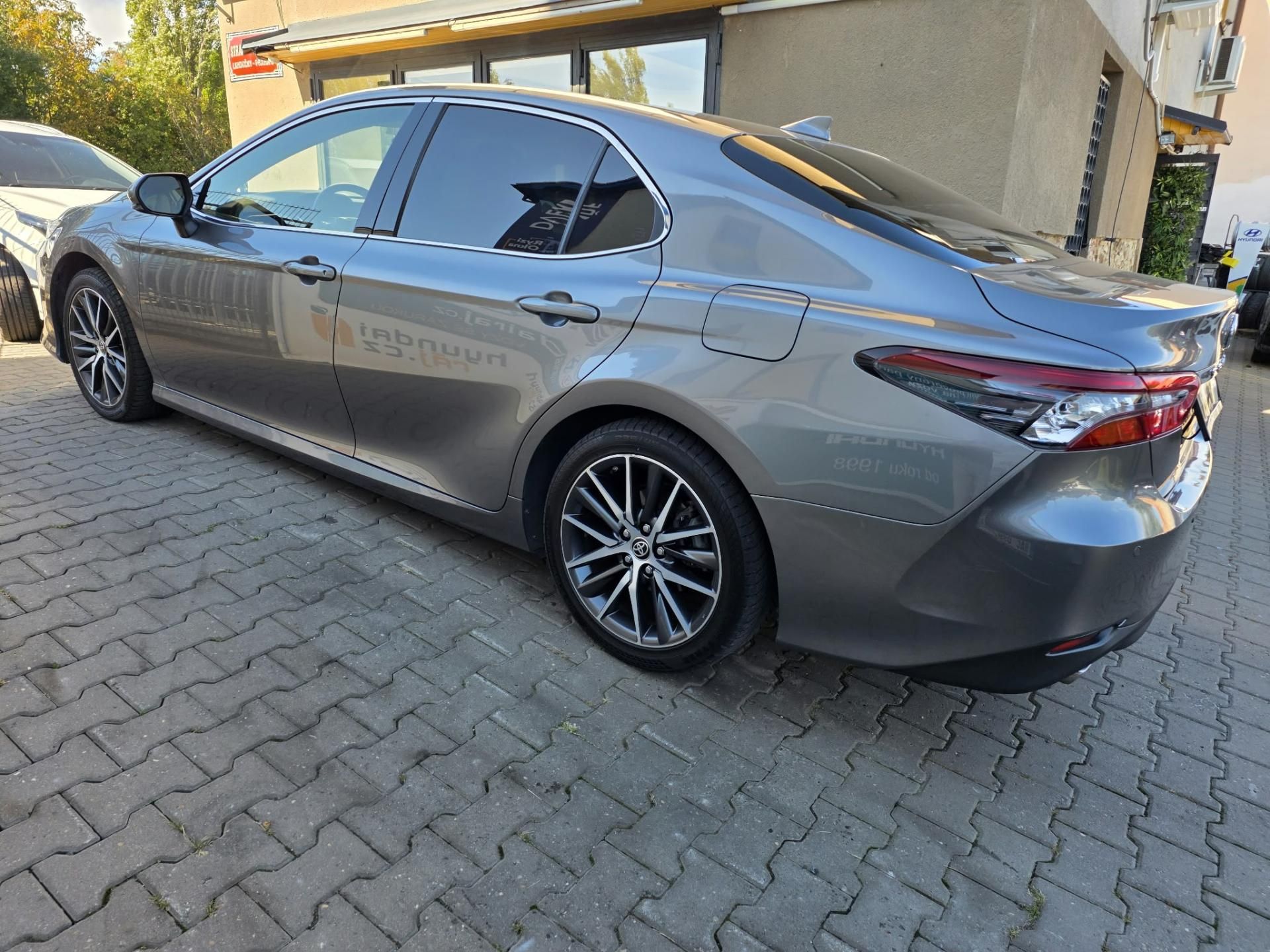 Toyota Camry, 2.5-VIP-EXECUTIVE-HYBRID - fotka 5