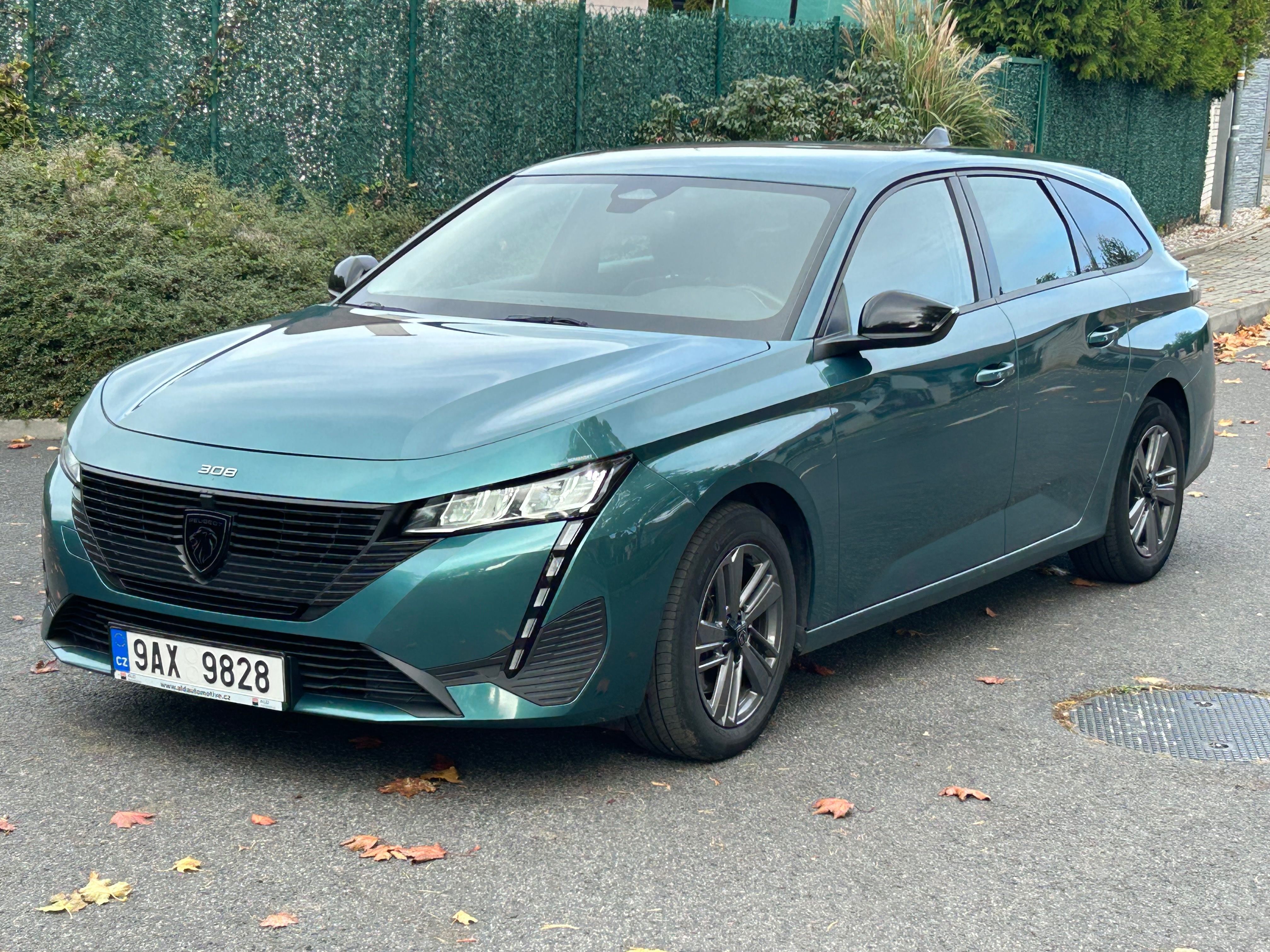 Peugeot 308 - fotka 3