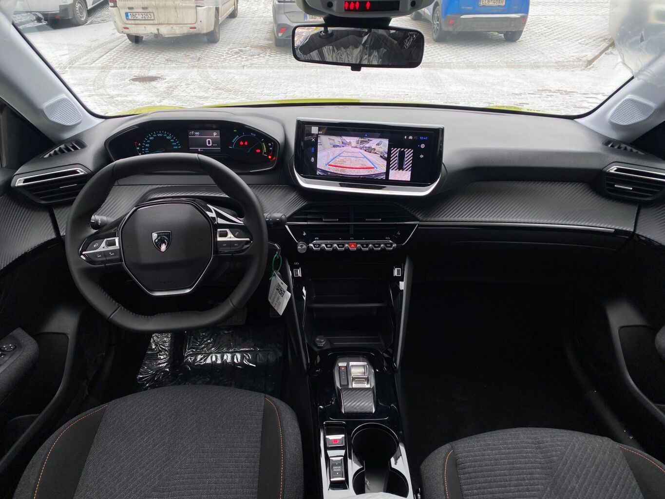 Peugeot 208, EDITION Turbo 100 MAN6 - ZÁRUK - fotka 5