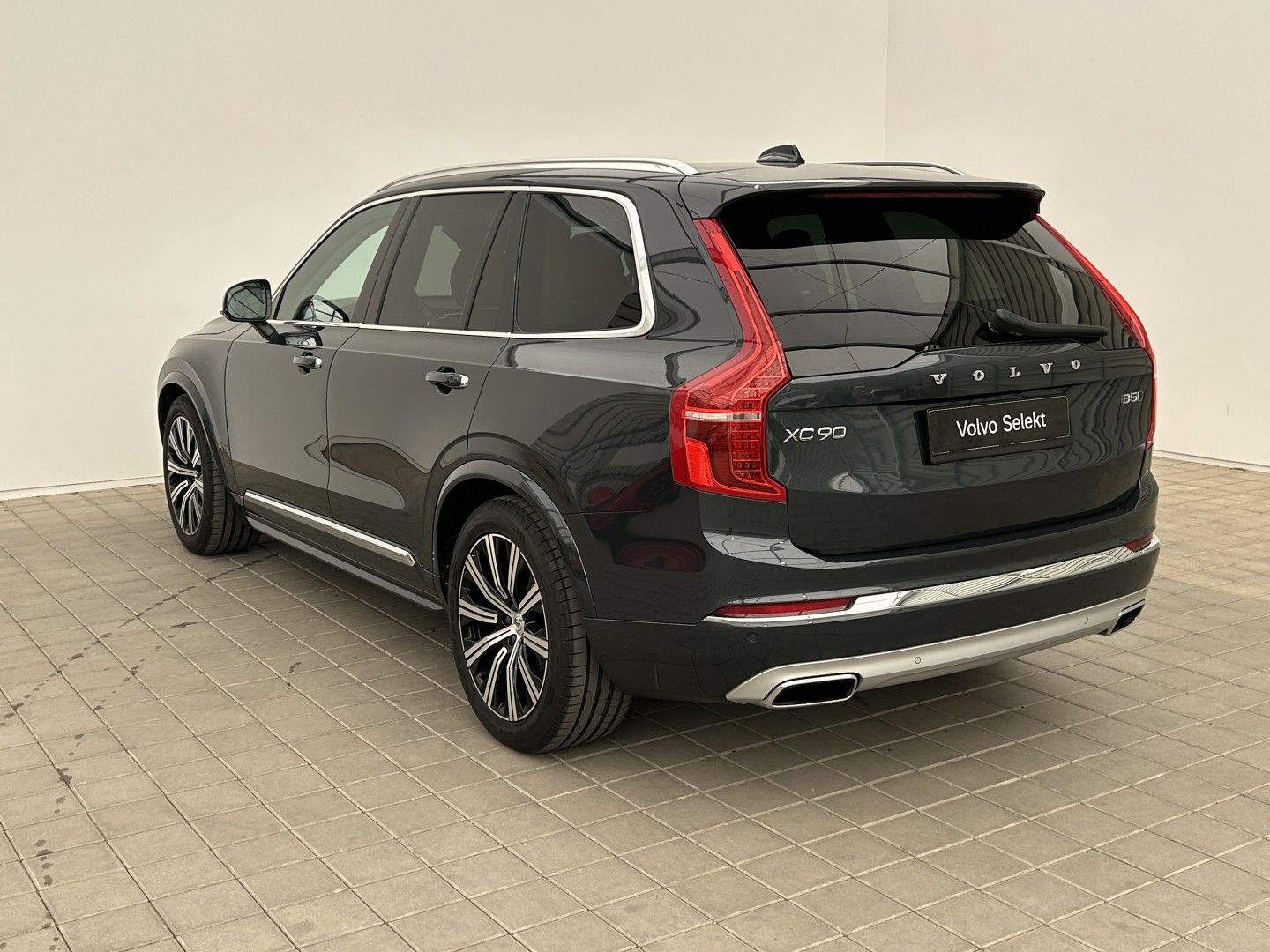 Volvo XC90, 2.0B5 173kW 4x4  Inscription - fotka 4