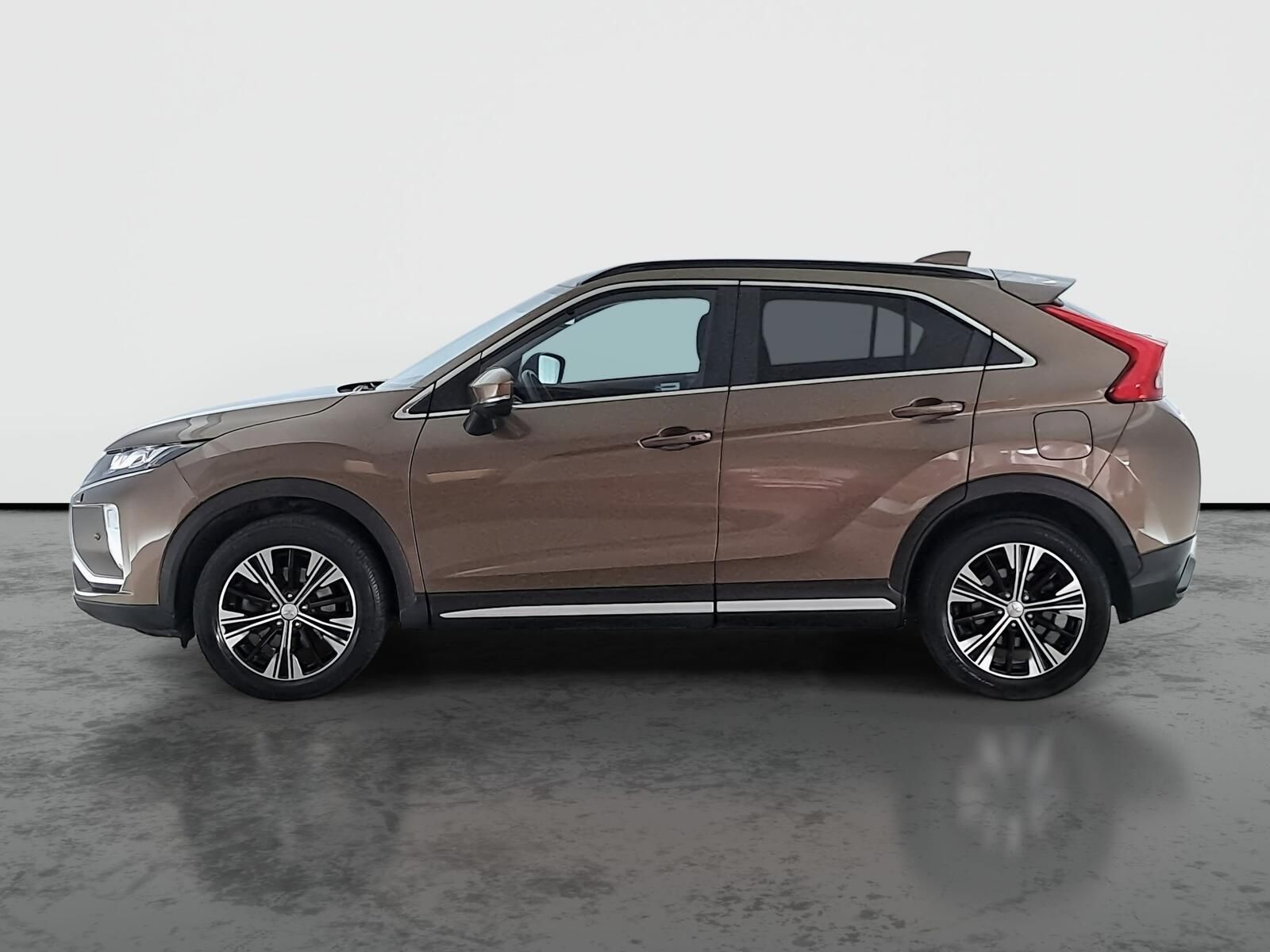 Mitsubishi Eclipse Cross, 1.5 T-MIVEC, Intense, Automat - fotka 3