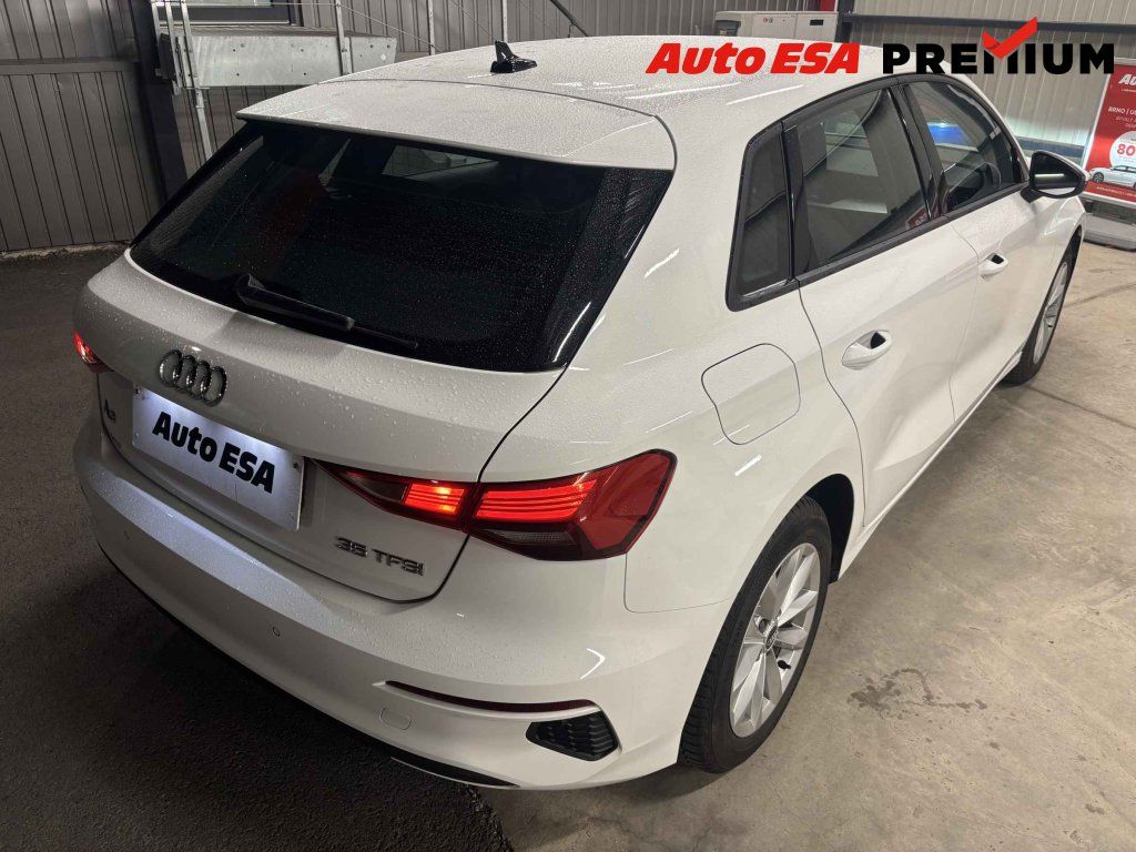 Audi A3, 1.5TSi - fotka 2
