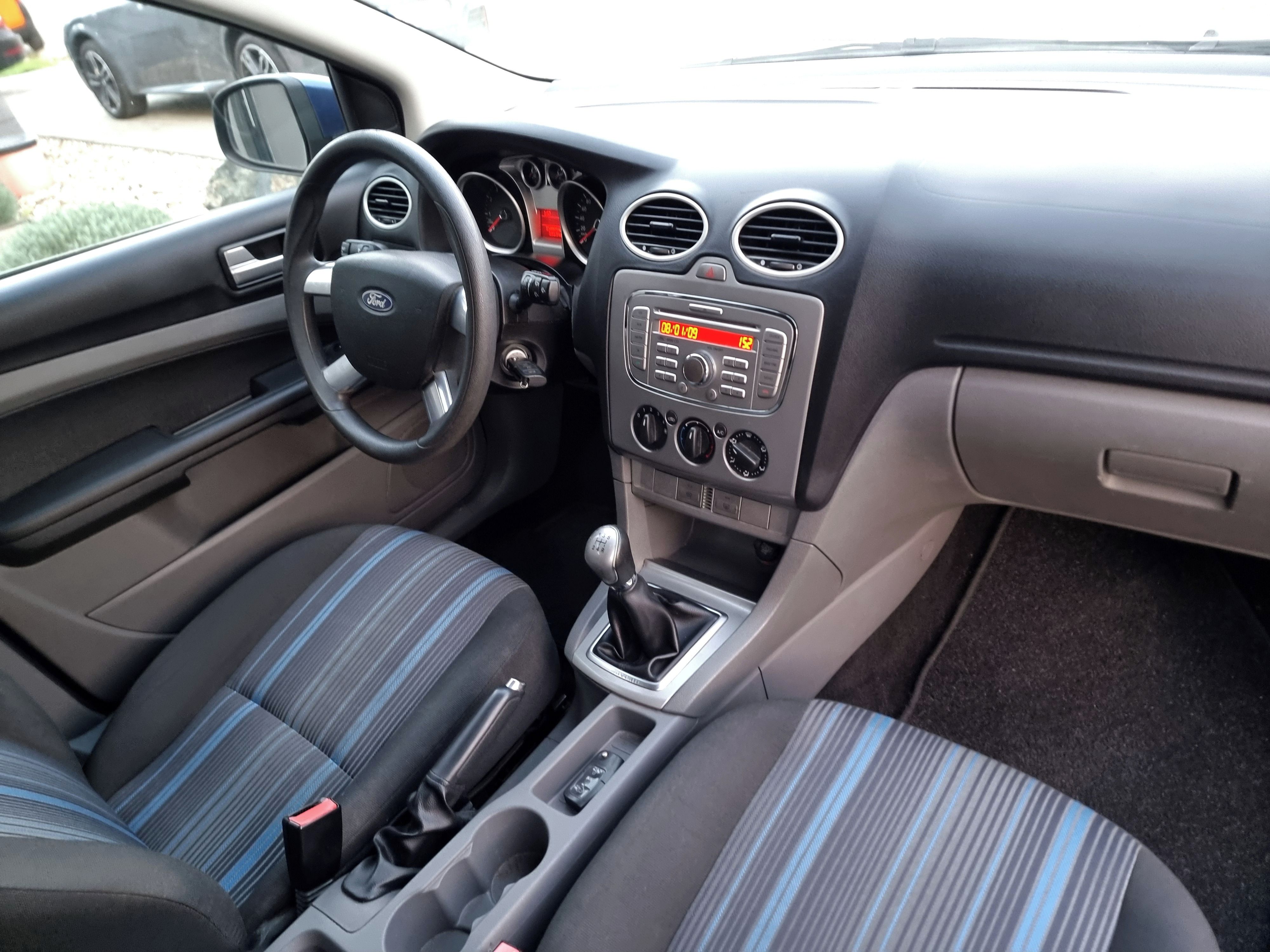 Ford Focus, 1.6i | 150 804KM - fotka 2