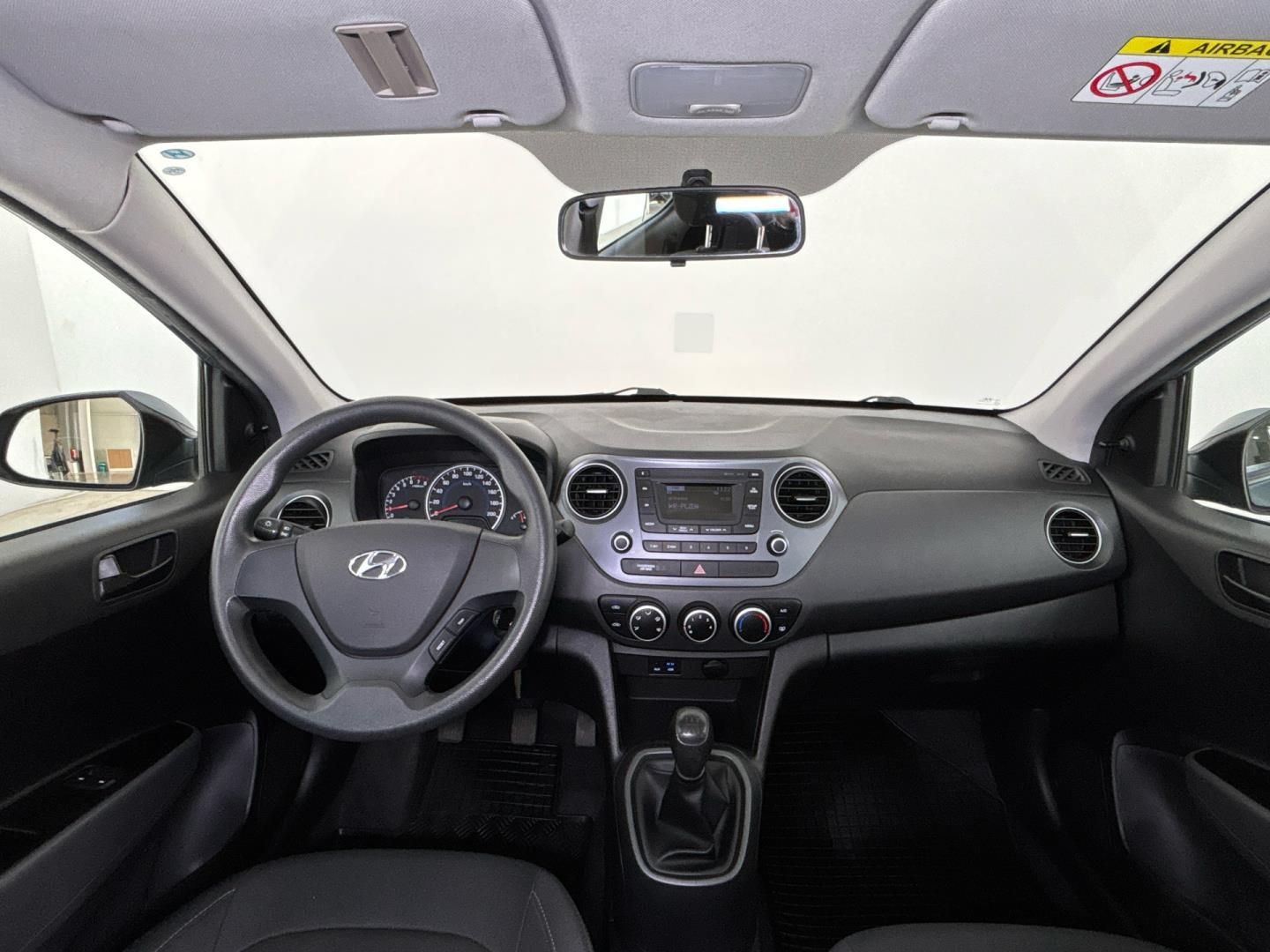 Hyundai i10, 1.0 i / 49 kW - fotka 5