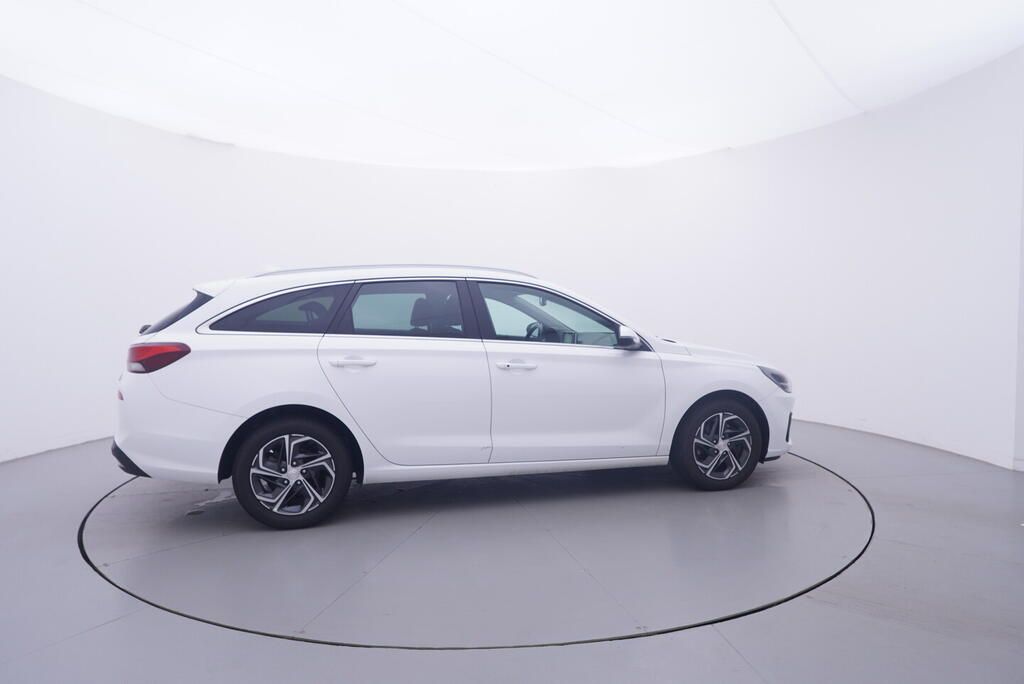 Hyundai i30, Smart 1.0 88 kW - fotka 6