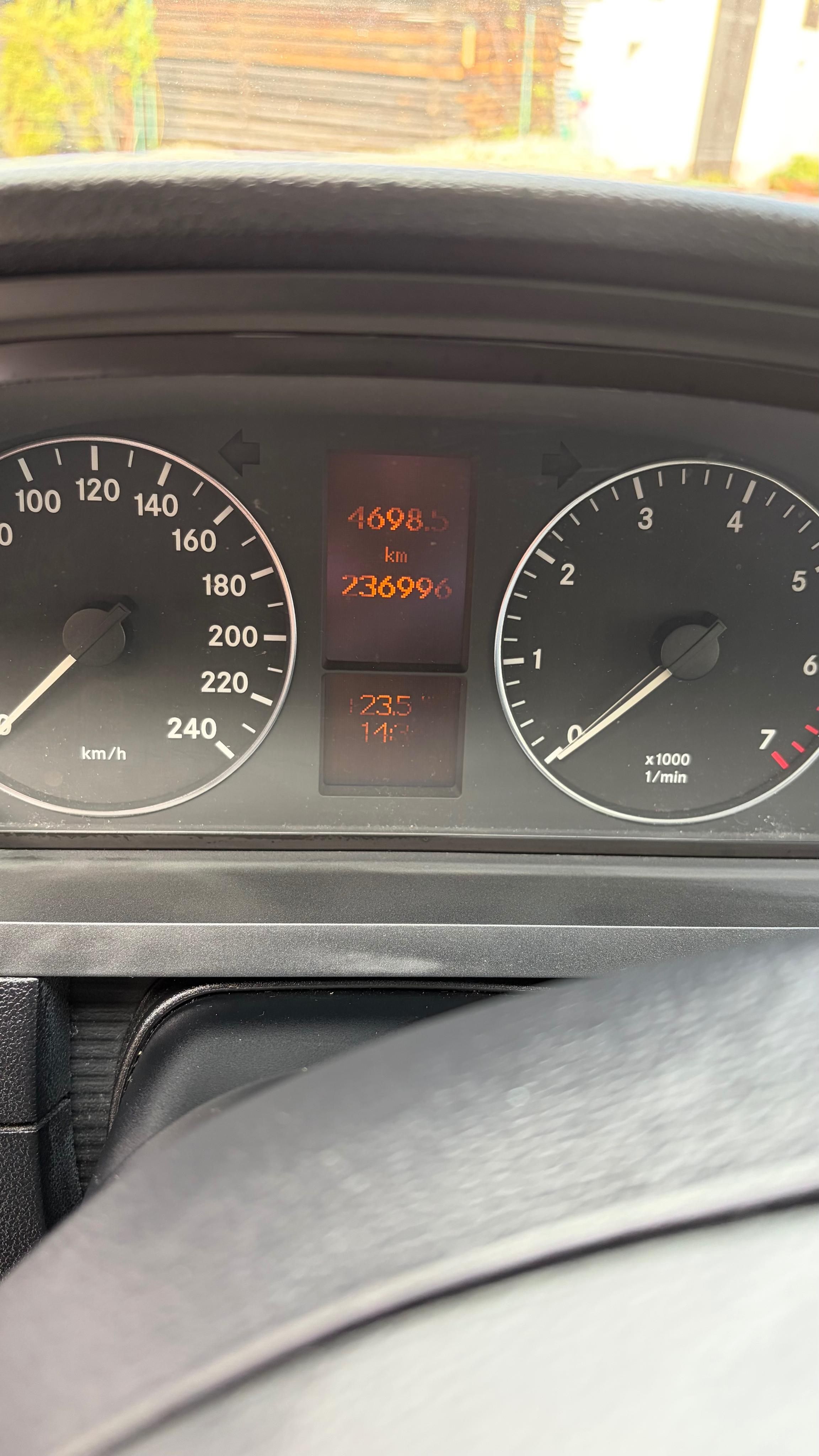 Mercedes-Benz Třídy A, Elegance - fotka 6