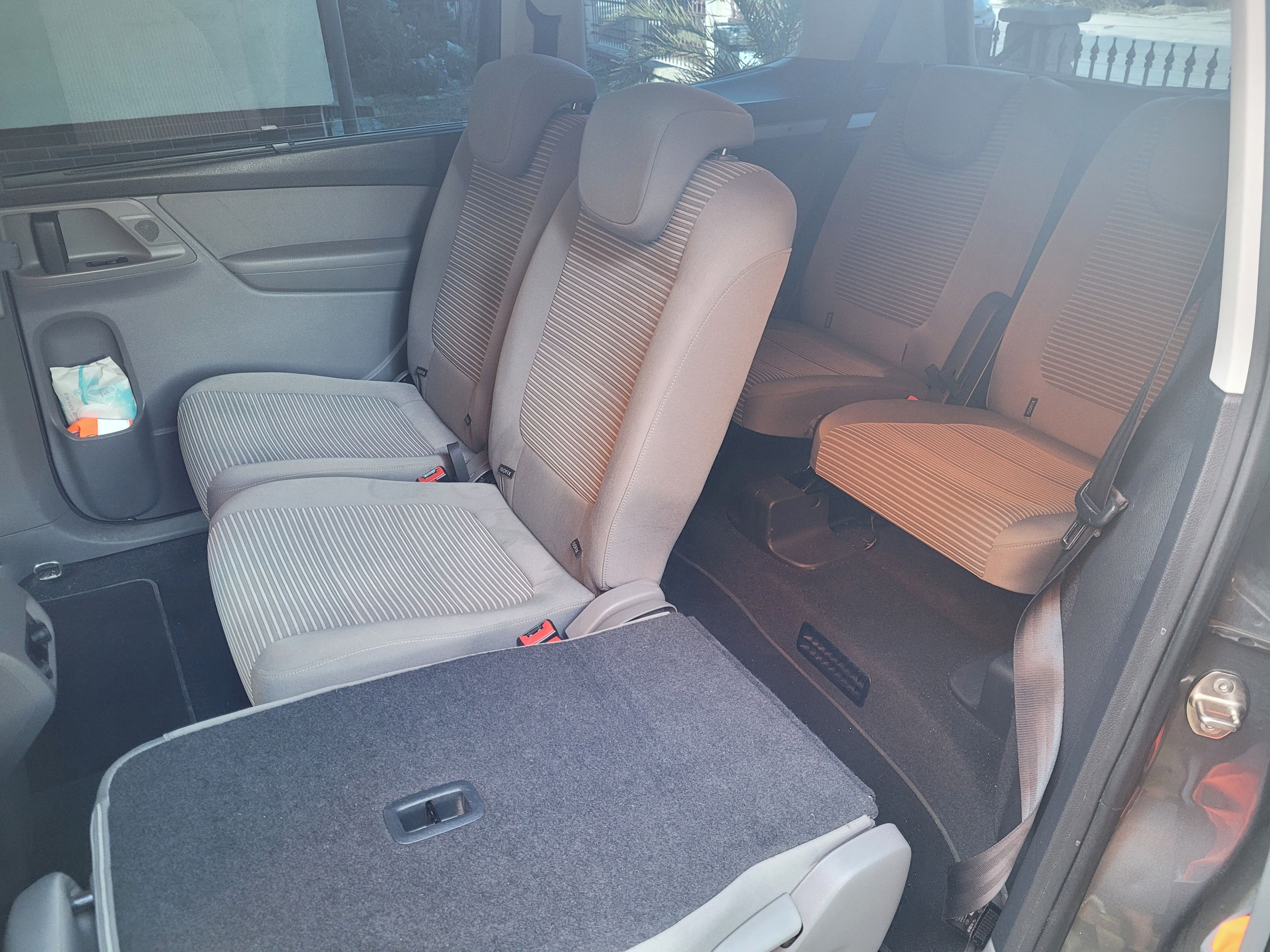 Seat Alhambra, 2.0 TDI (103 kW), 7 míst - fotka 5