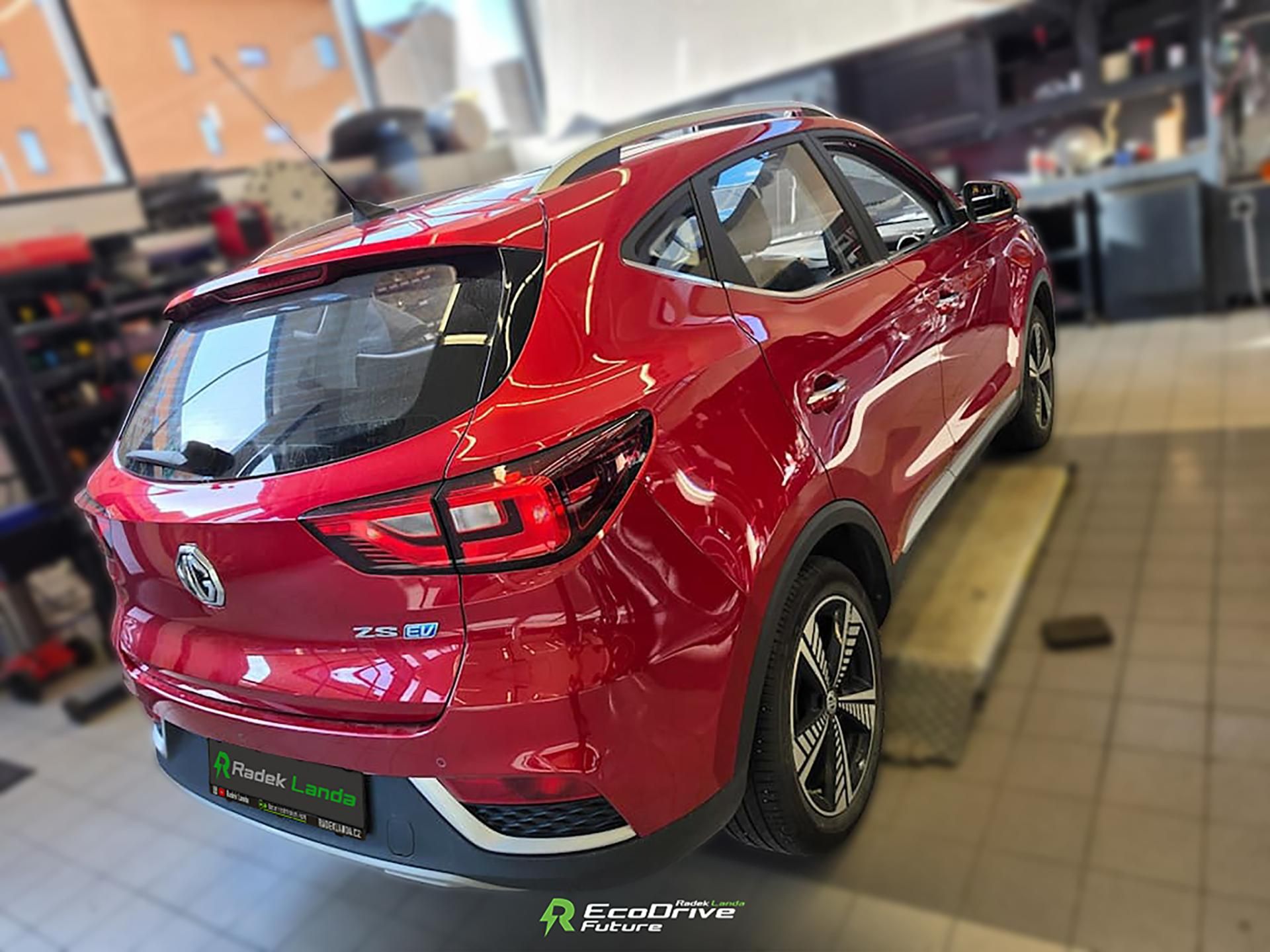 MG ZS, 44,5 kWh, FWD (143 koní) - fotka 3