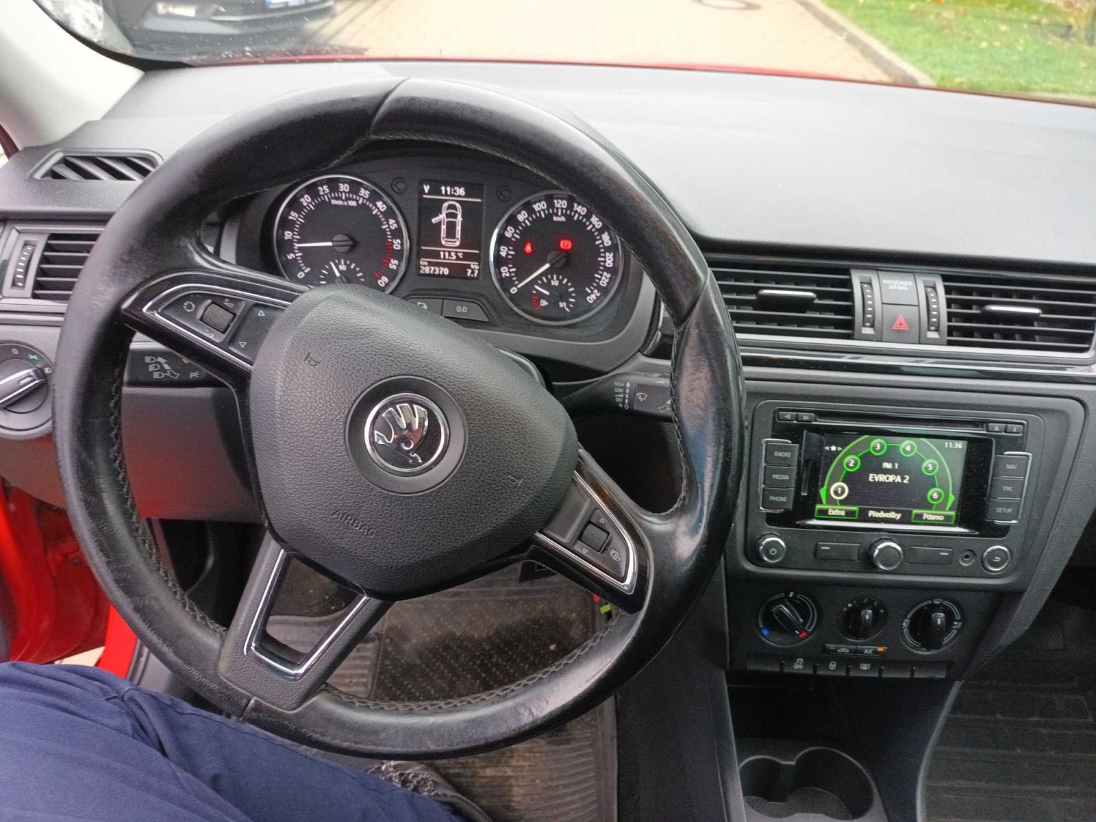 Škoda Rapid, 1.6 TDI, Spaceback, ČR,1.maj - fotka 3