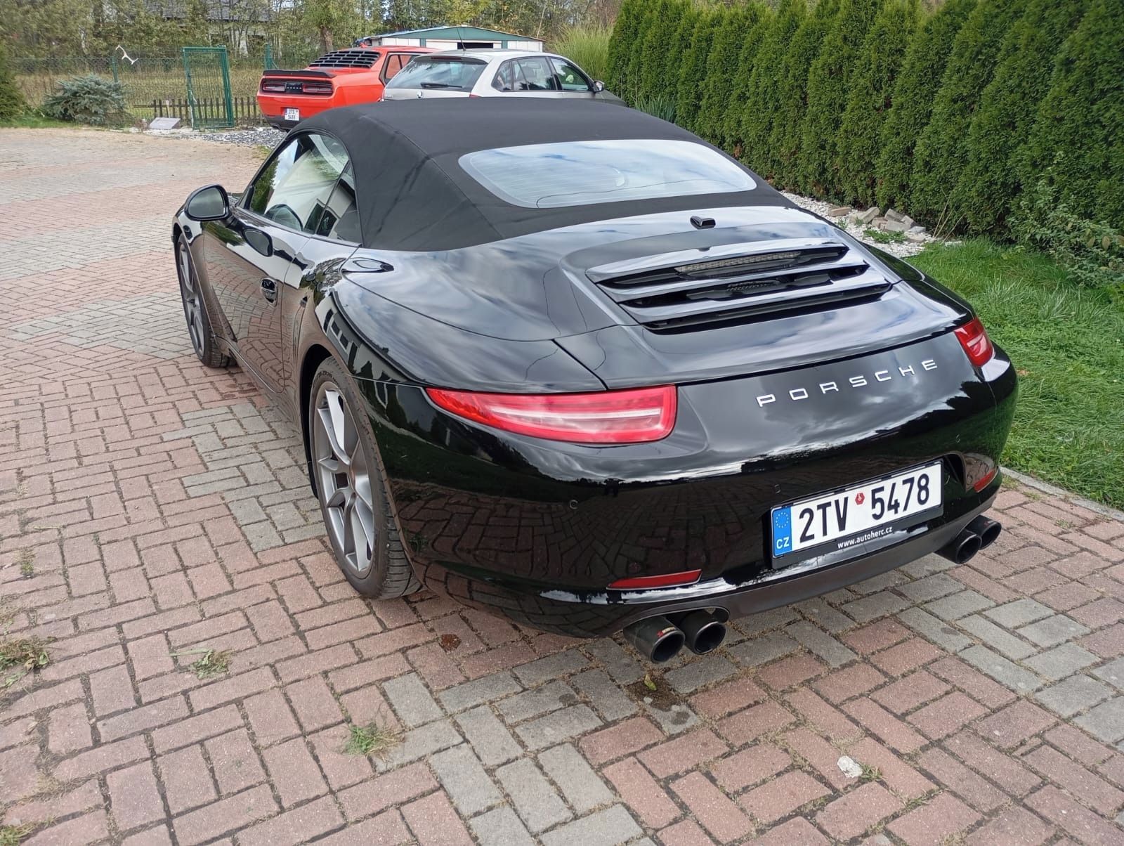Porsche 911, 3.8 Carrera S - fotka 3