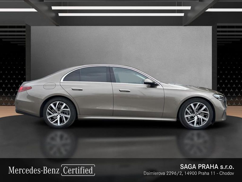 Mercedes-Benz Třídy E, Třída E 450 d 4MATIC - fotka 3