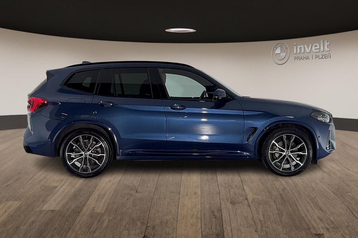 BMW X3, xDrive30d - fotka 2