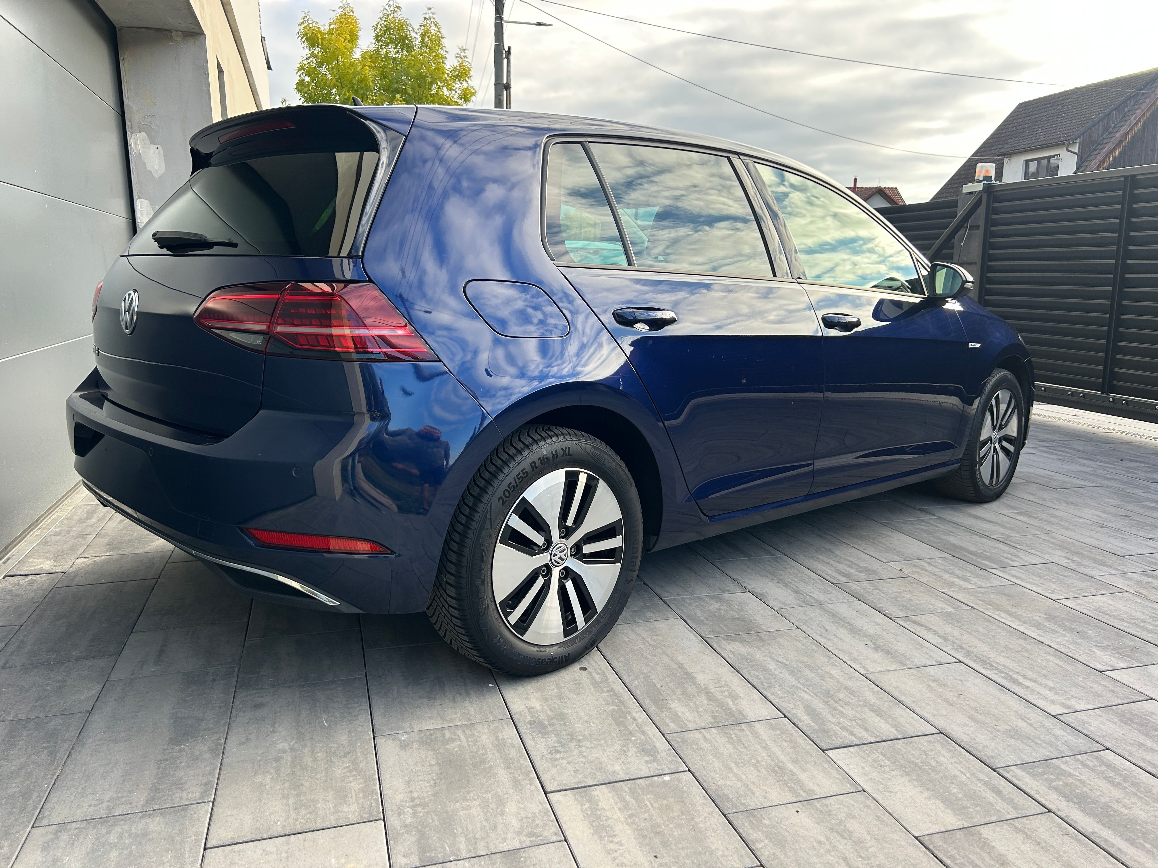 Volkswagen e-Golf, E- Golf Limited TČ - fotka 6
