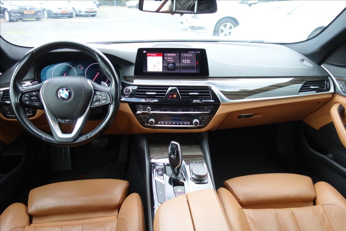 BMW Řada 5, 540i, xDRIVE, SPORT LINE. - fotka 5