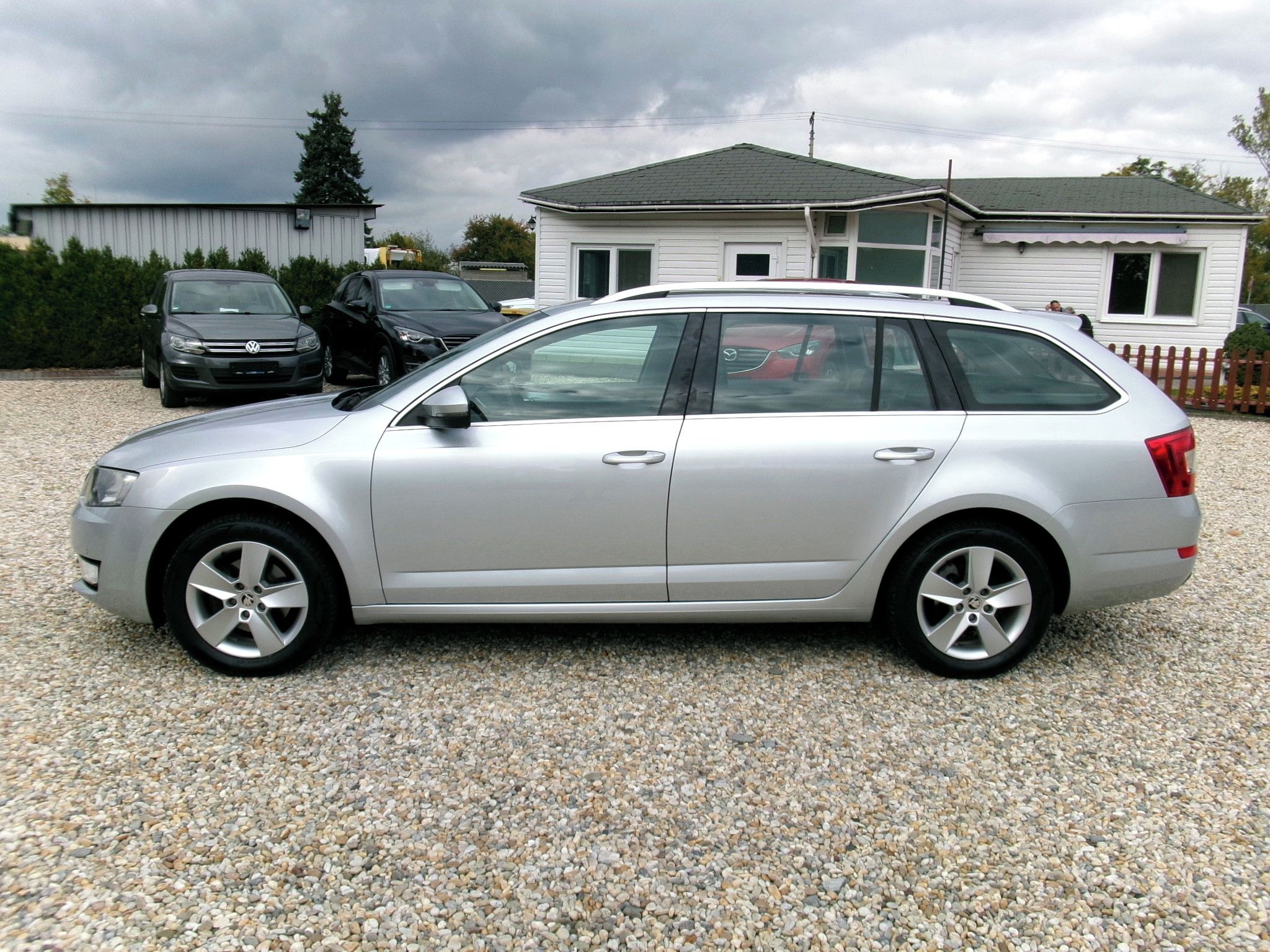 Škoda Octavia, 1.4TSi 103kW-ROZVODY-SERVIS - fotka 2