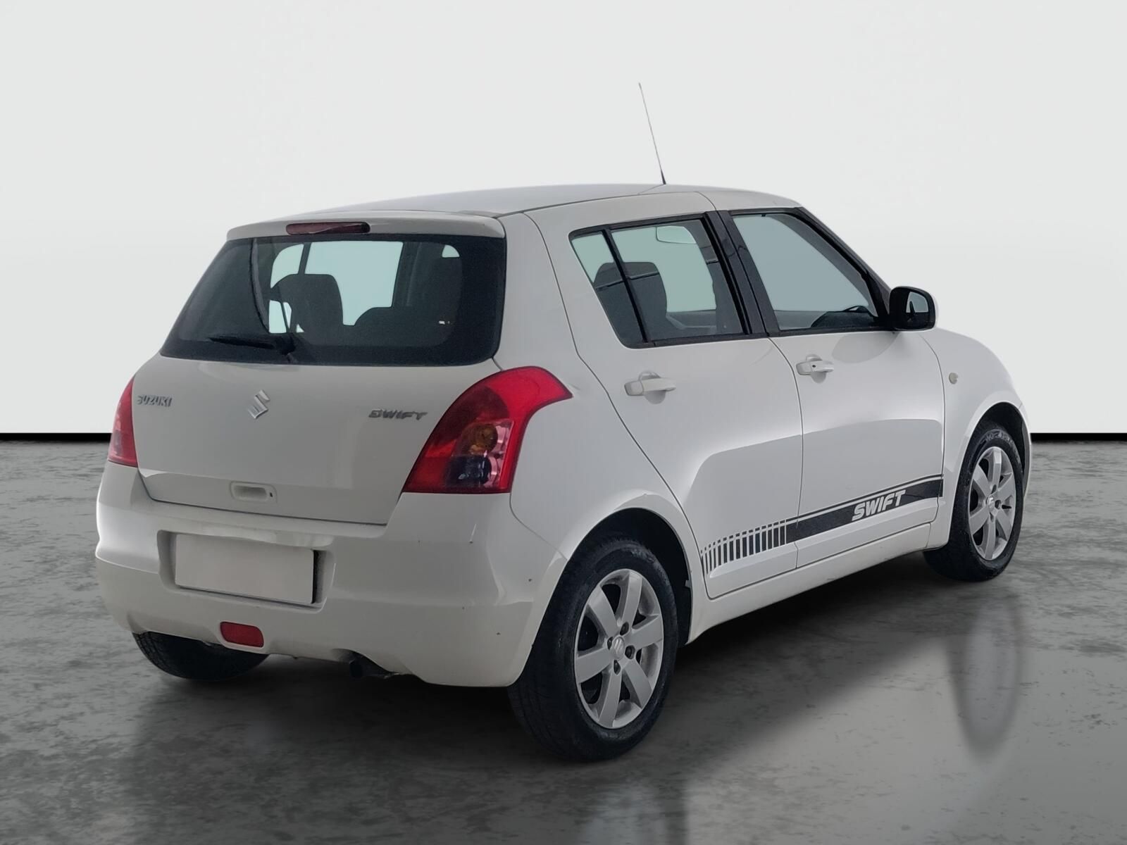 Suzuki Swift, 1.3, Serv.kniha, po STK - fotka 5