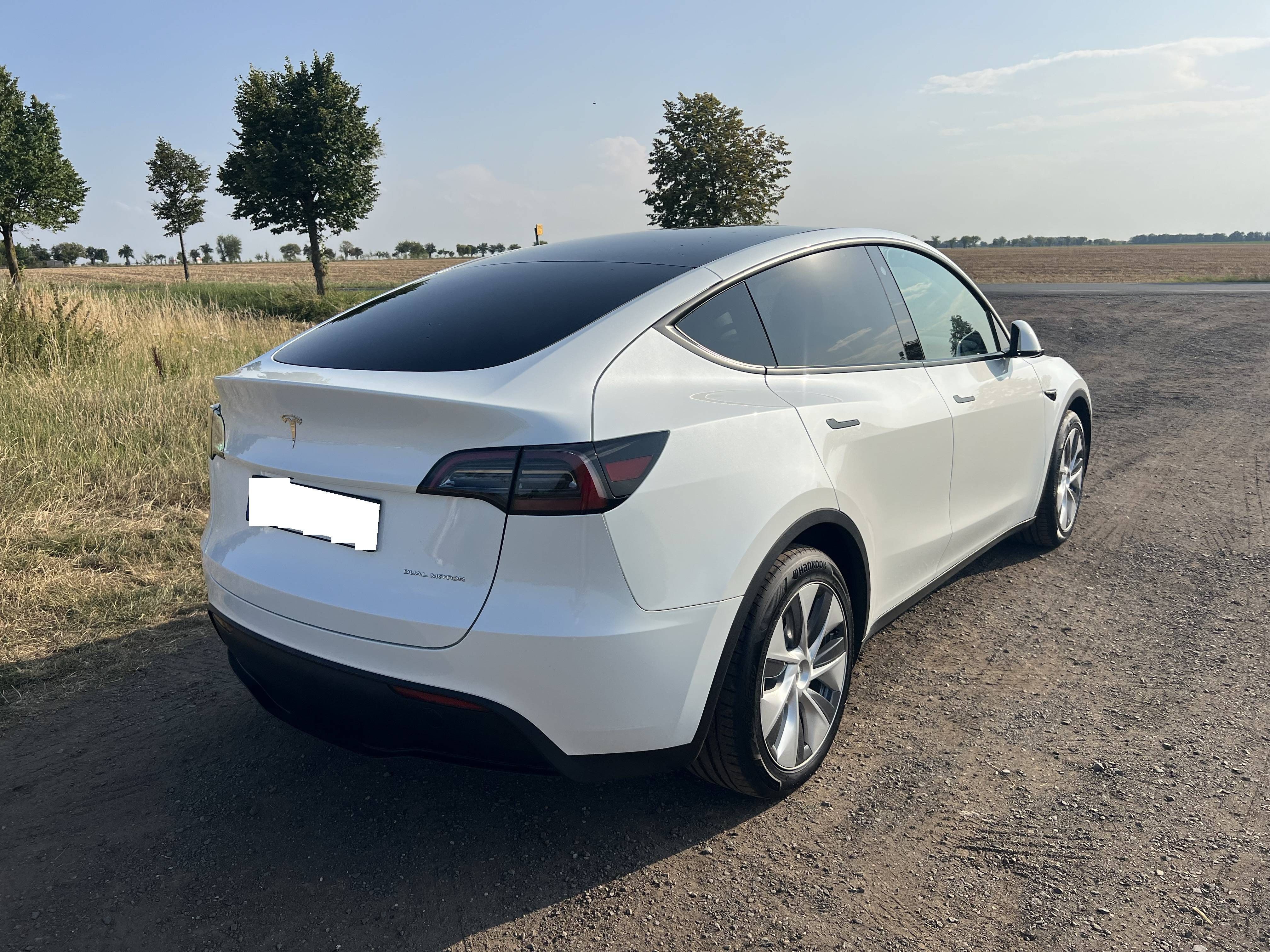 Tesla Model Y, Long Range | Tažné, Ryzen - fotka 3