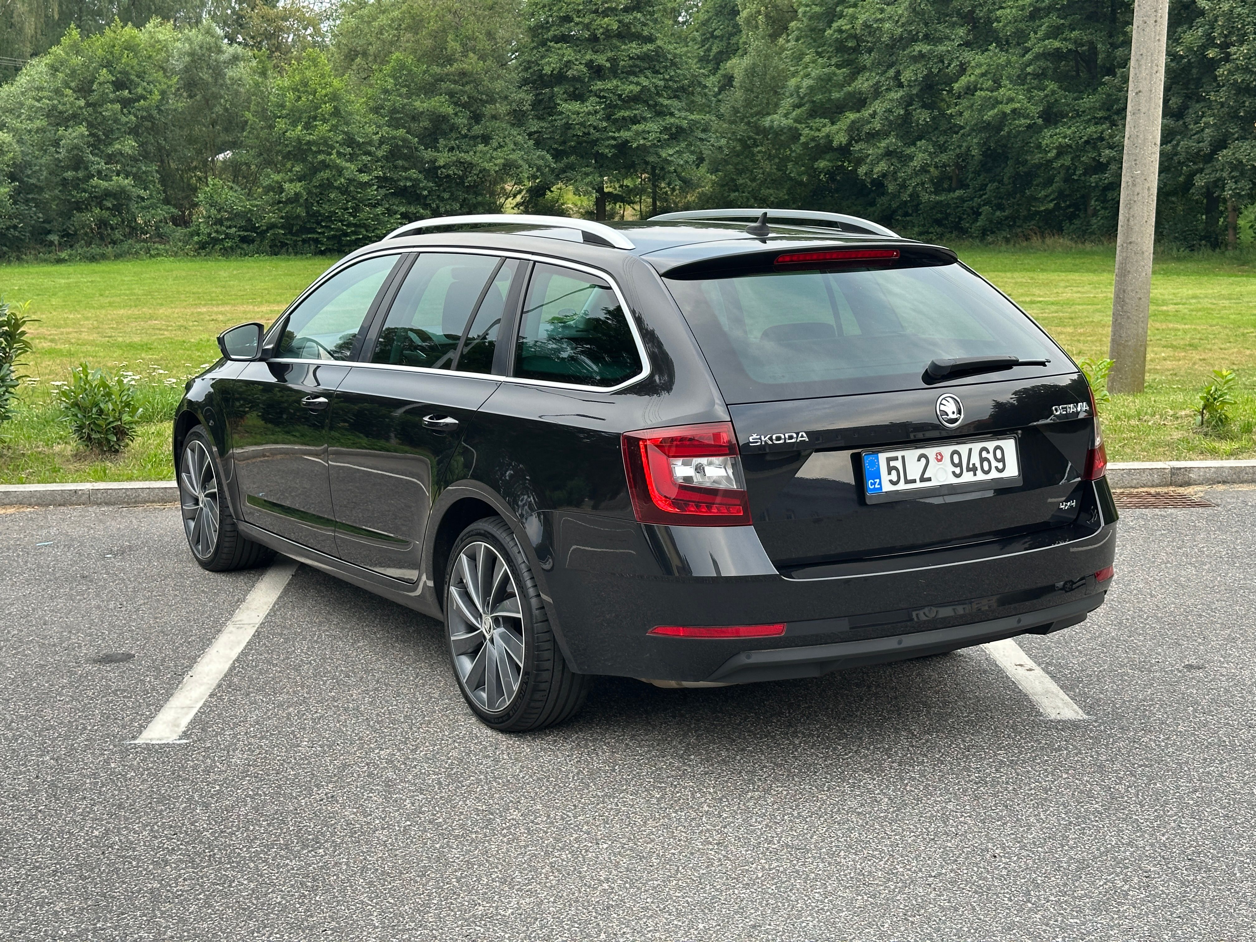 Škoda Octavia, 2.0 TDI 135kW Webasto - fotka 4