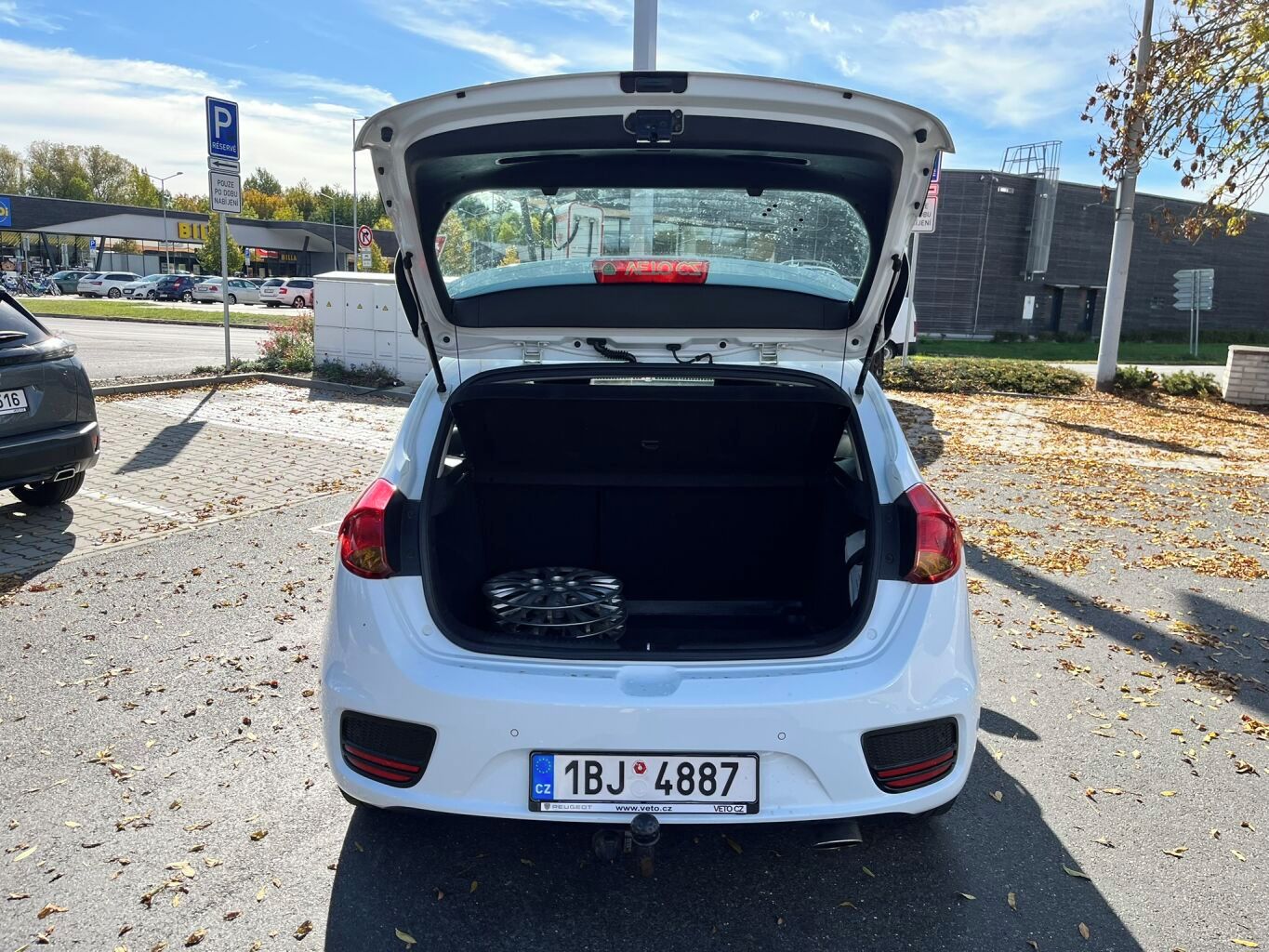 Kia Cee´d, 1.4 73kW benzín - fotka 6