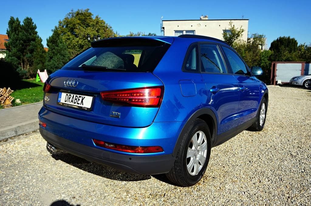 Audi Q3, 2,0 TDI 110 kW - fotka 5