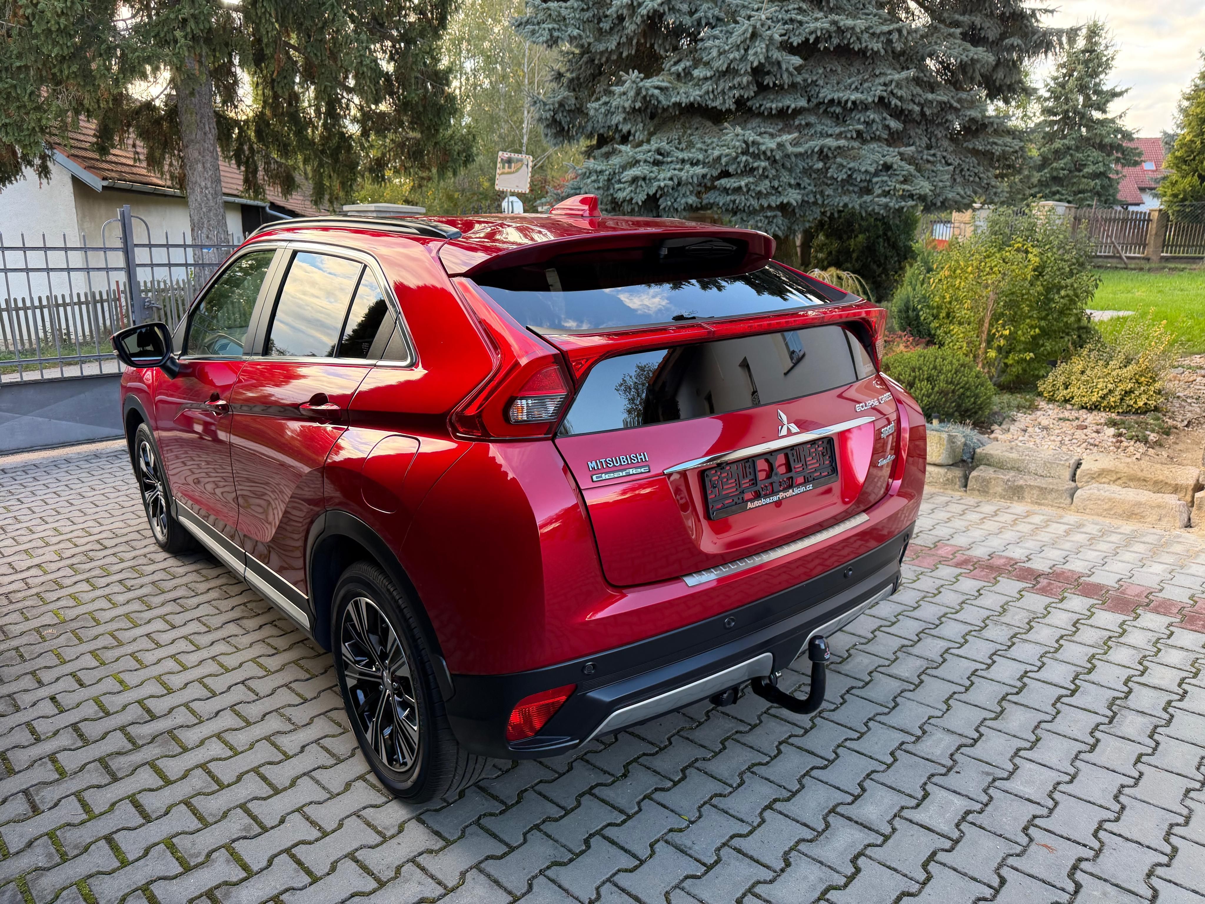 Mitsubishi Eclipse Cross, 1,5 T 4x4 Automat 1 Majitel - fotka 6