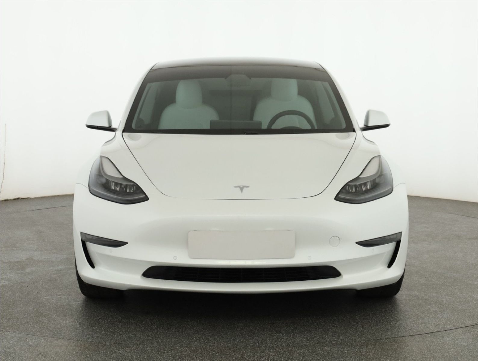 Tesla Model 3, Long Range 4WD 74kWh, 4X4 - fotka 2