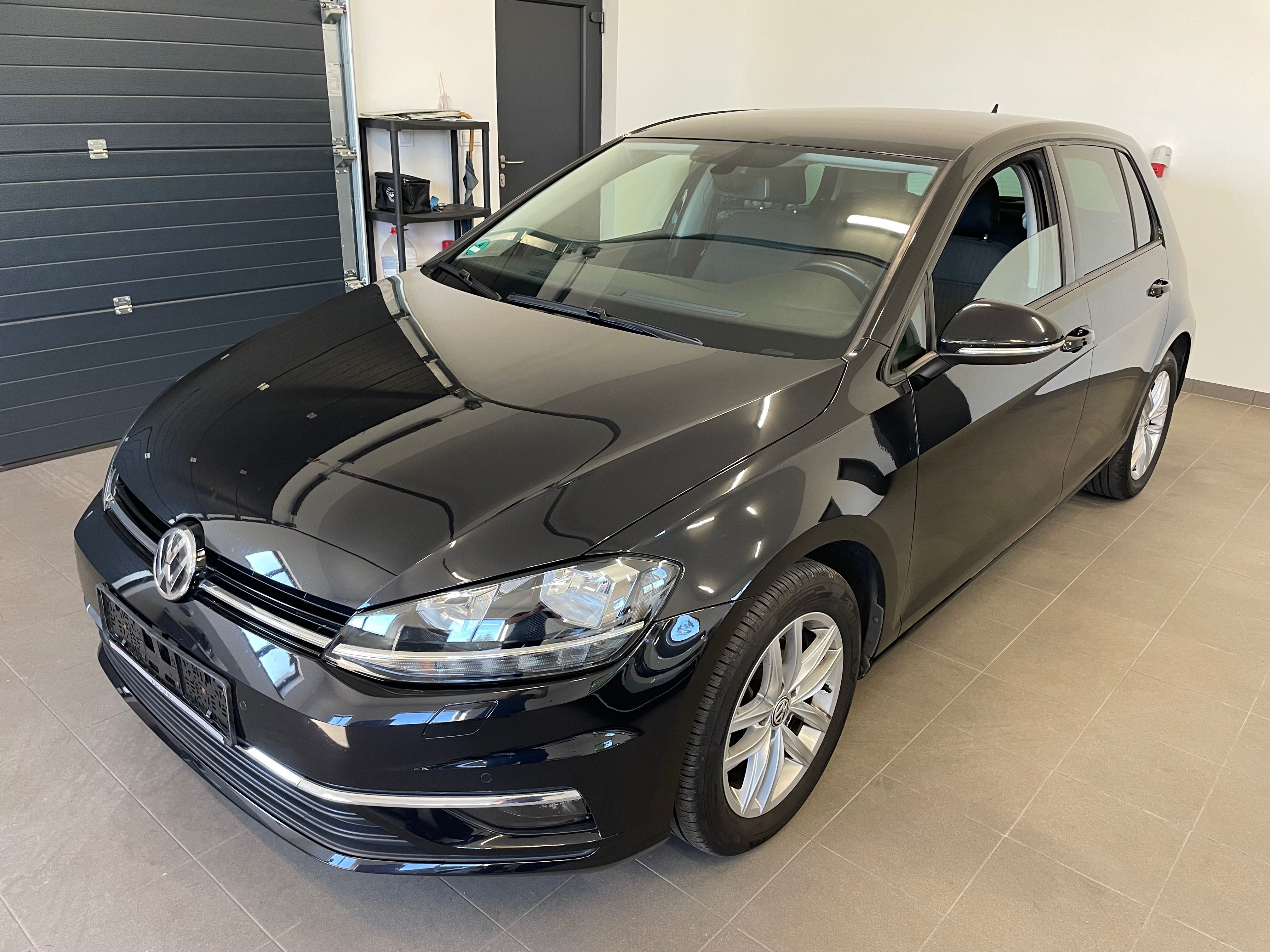 Volkswagen Golf, 1,4 TSI 92 KW FACELIFT M 2018 - fotka 5