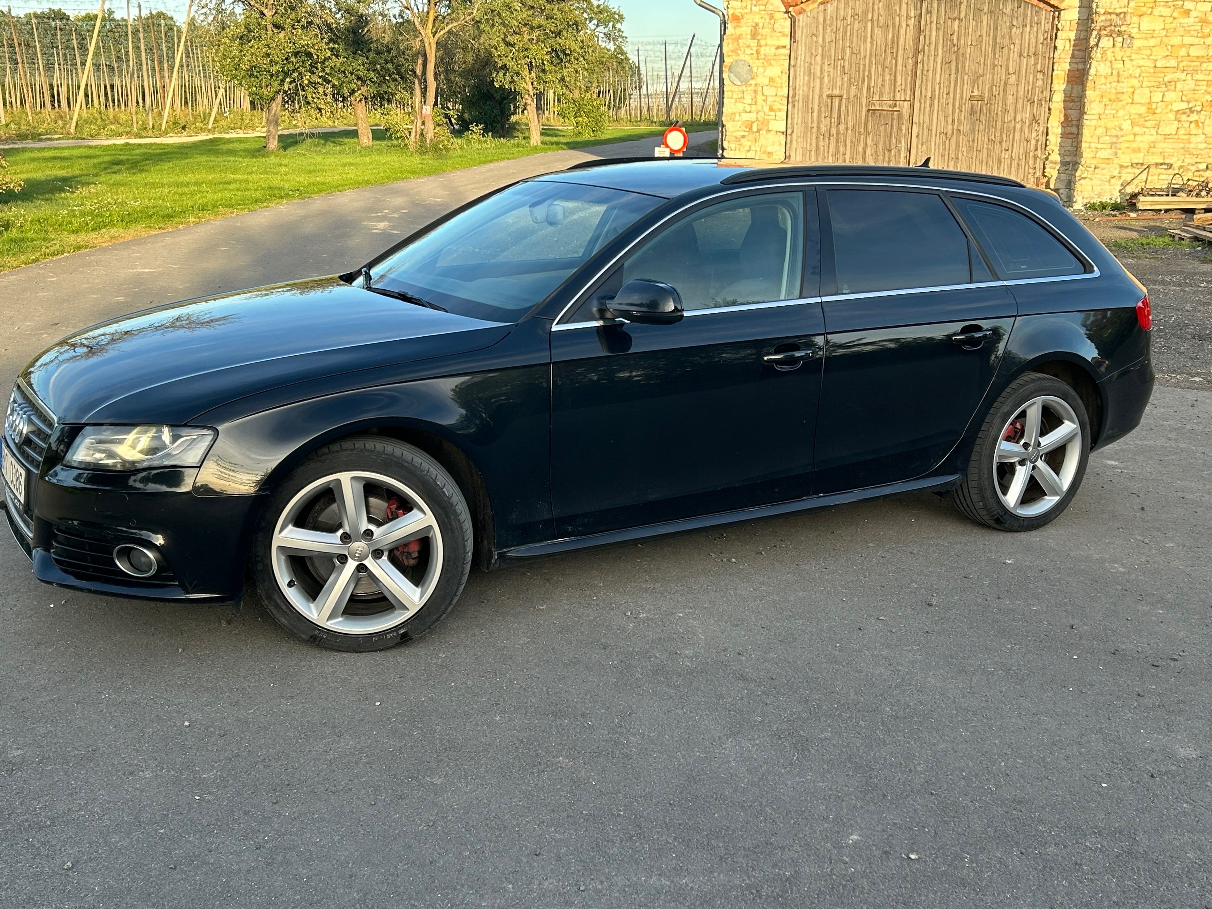 Audi A4, Audi A4 B8 quattro, 2.0 TDI - fotka 2