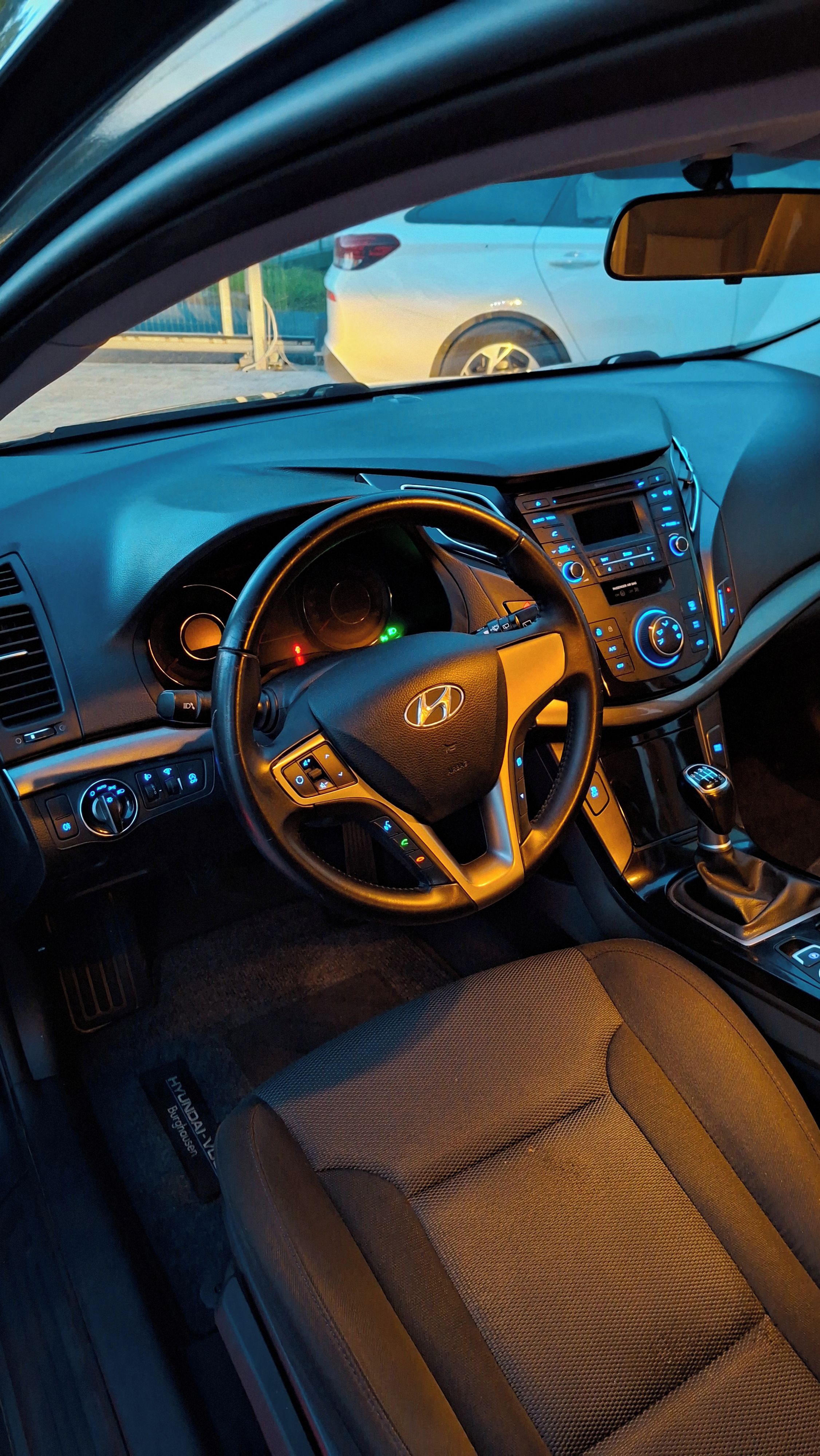 Hyundai i40, 1.6GDi 99kW 121tkm servis - fotka 5