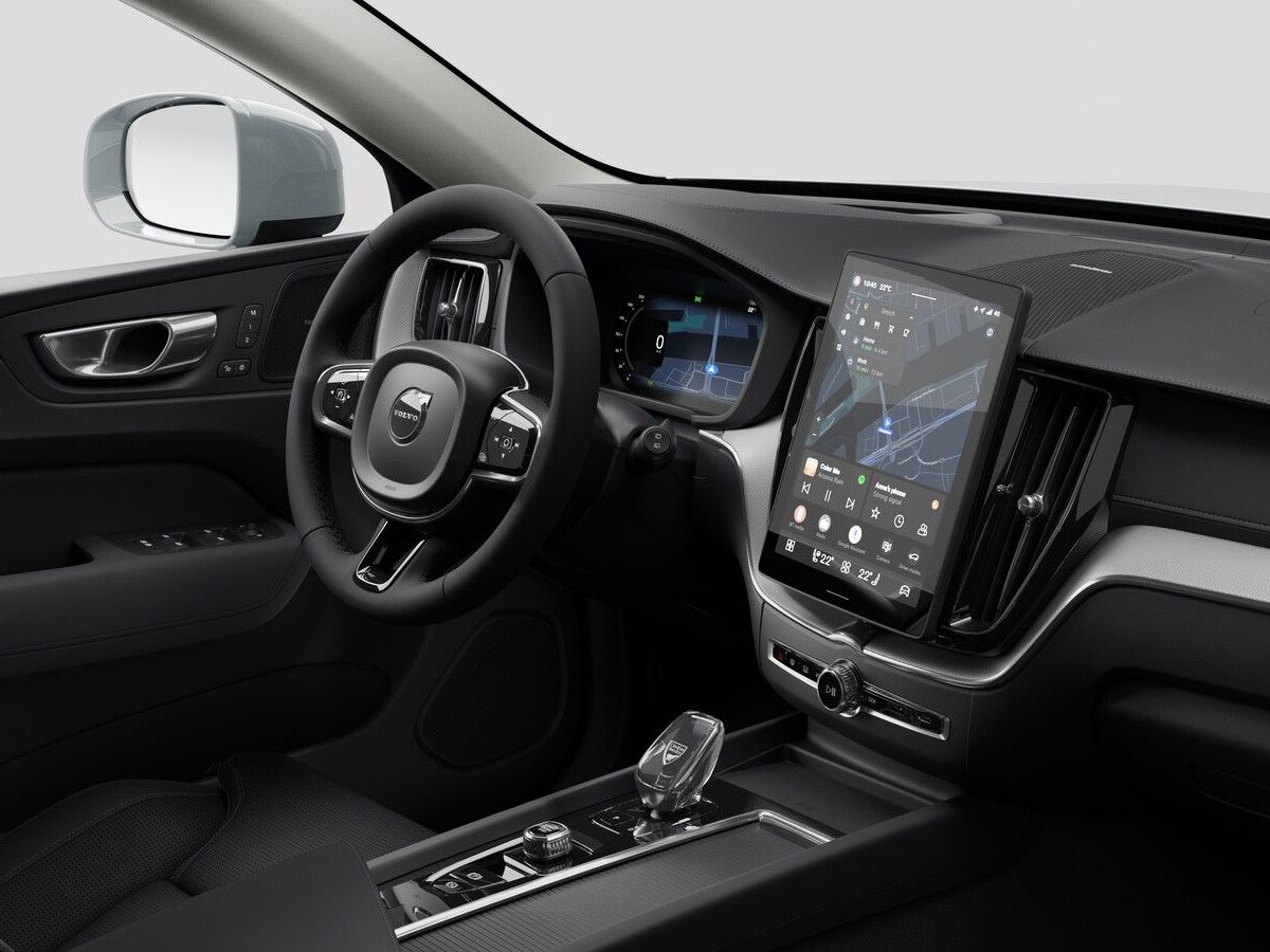 Volvo XC60, 2.0B5 184kW 4x4  Ultra Bright - fotka 3