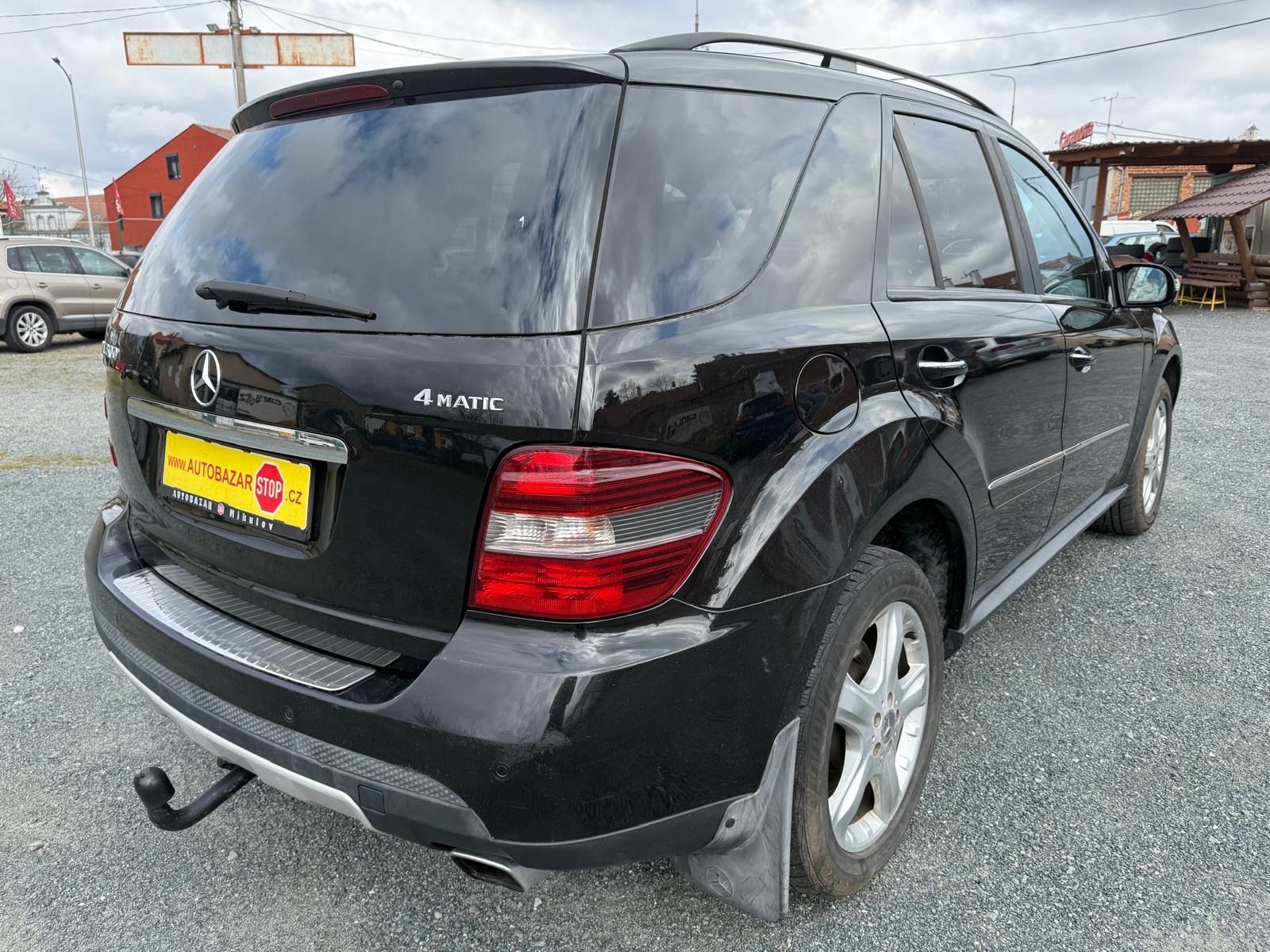 Mercedes-Benz ML, 500 4matic  285kw - fotka 5