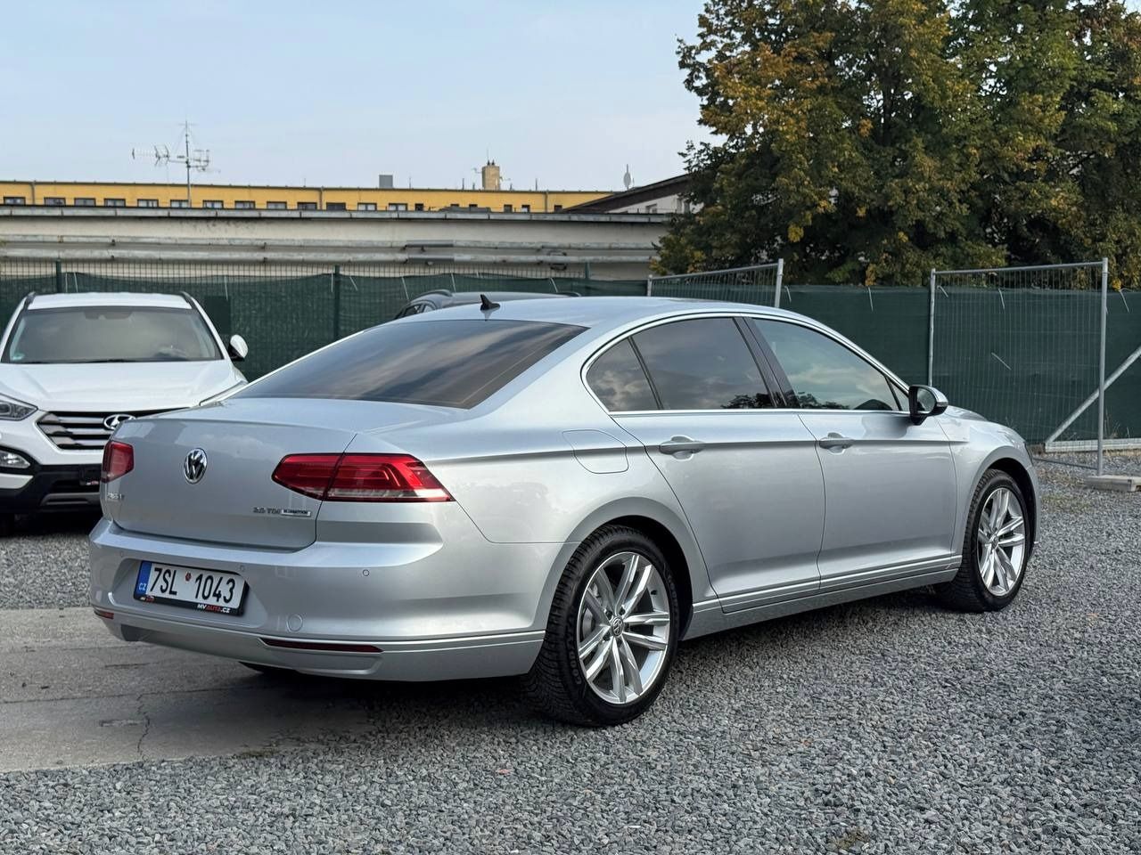 Volkswagen Passat, VW PASSAT B8 DSG 2.0 TDi - fotka 4