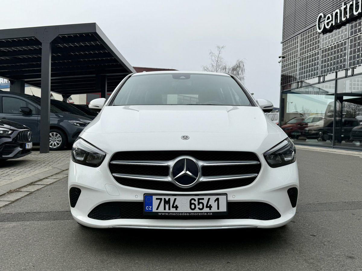 Mercedes-Benz Třídy B, 180 d - fotka 5
