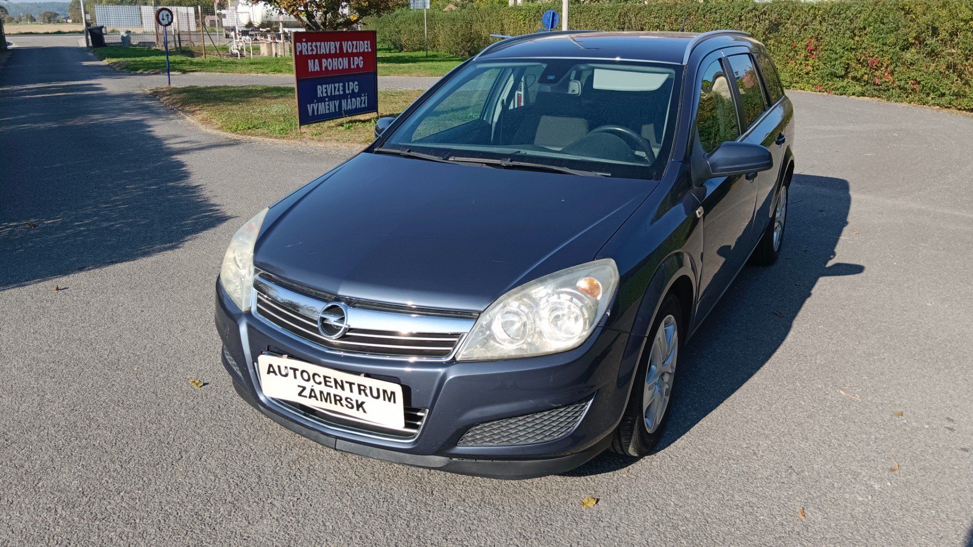 Opel Astra, 1.6I 85 KW - fotka 4
