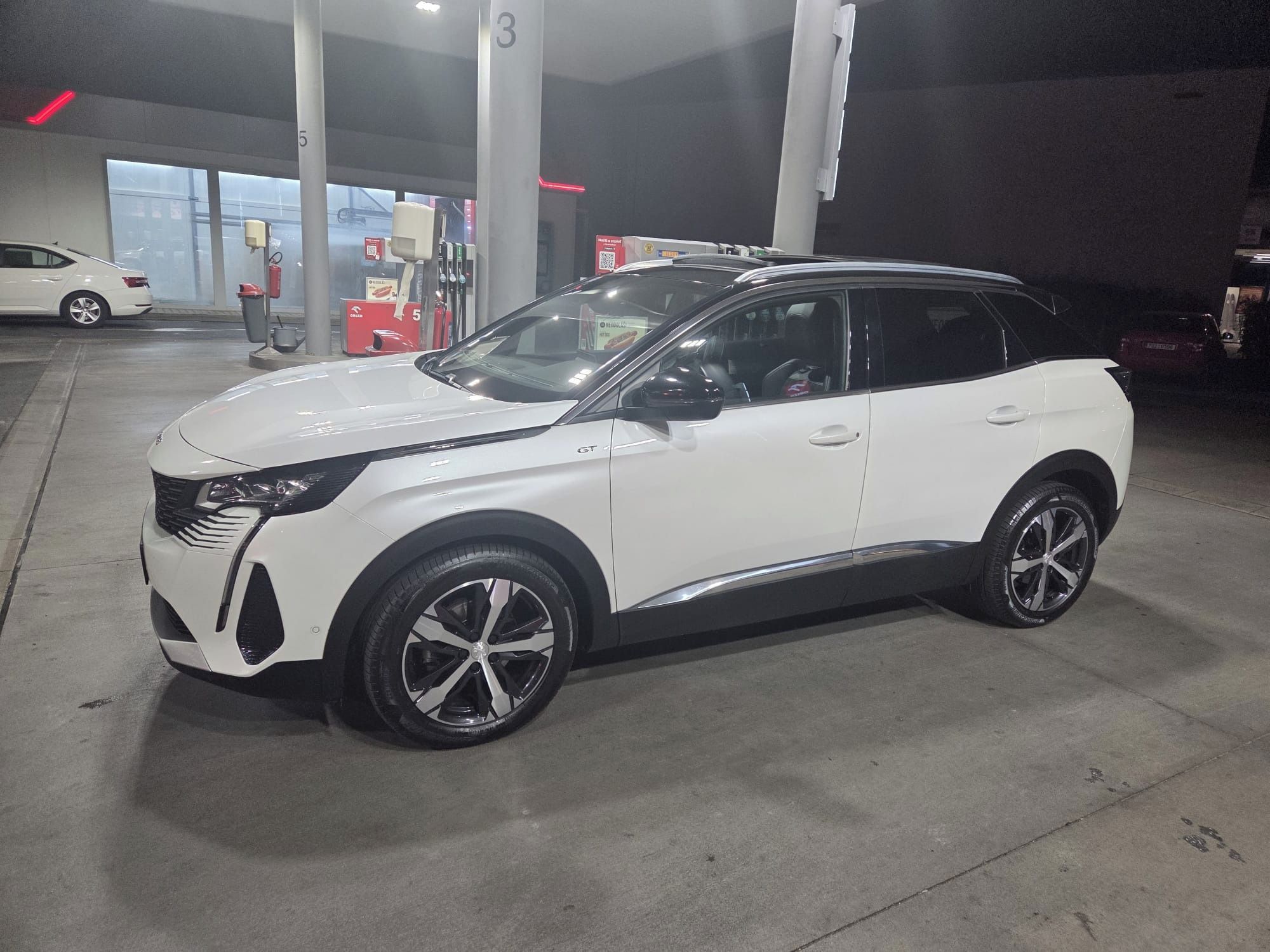 Peugeot 3008, 1.5 BlueHDi EAT8 GT Line- TOP - fotka 6